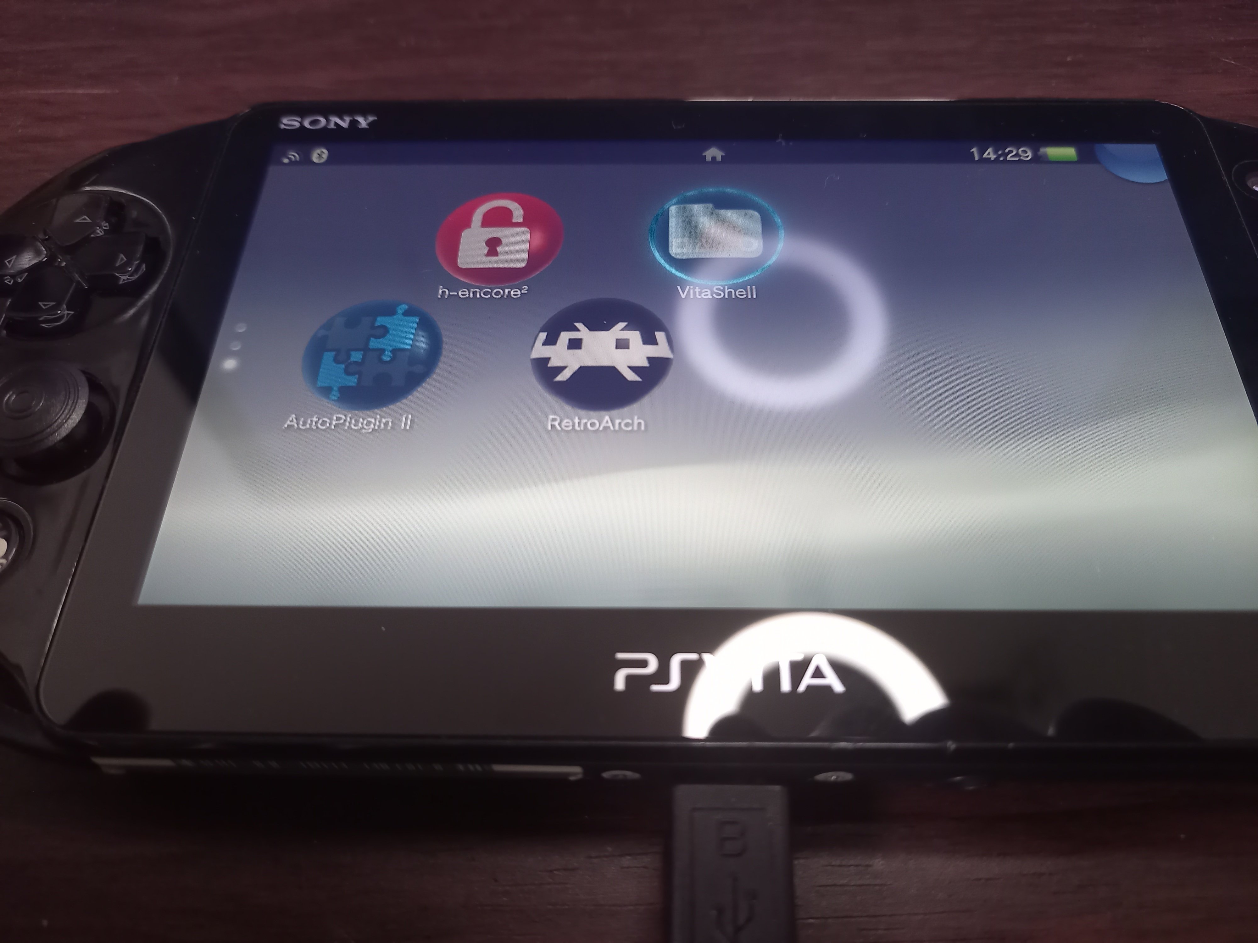 ビータとPSP pspとpsvitaの違いはなんですか - またどちらのほうがオス