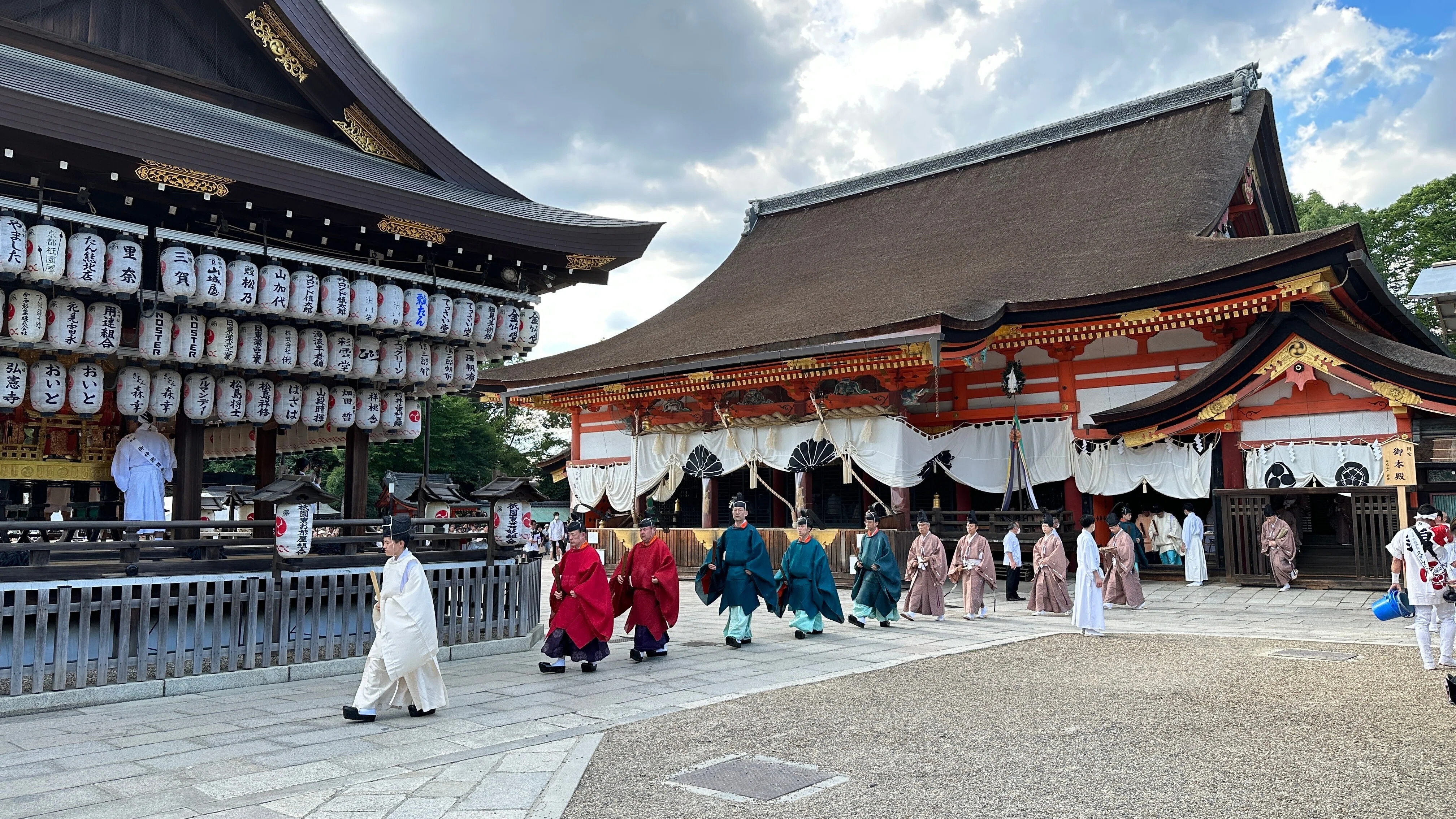 京都時間.jp】第22回 祇園信仰の源流：八坂神社の深遠な歴史｜モリモリ