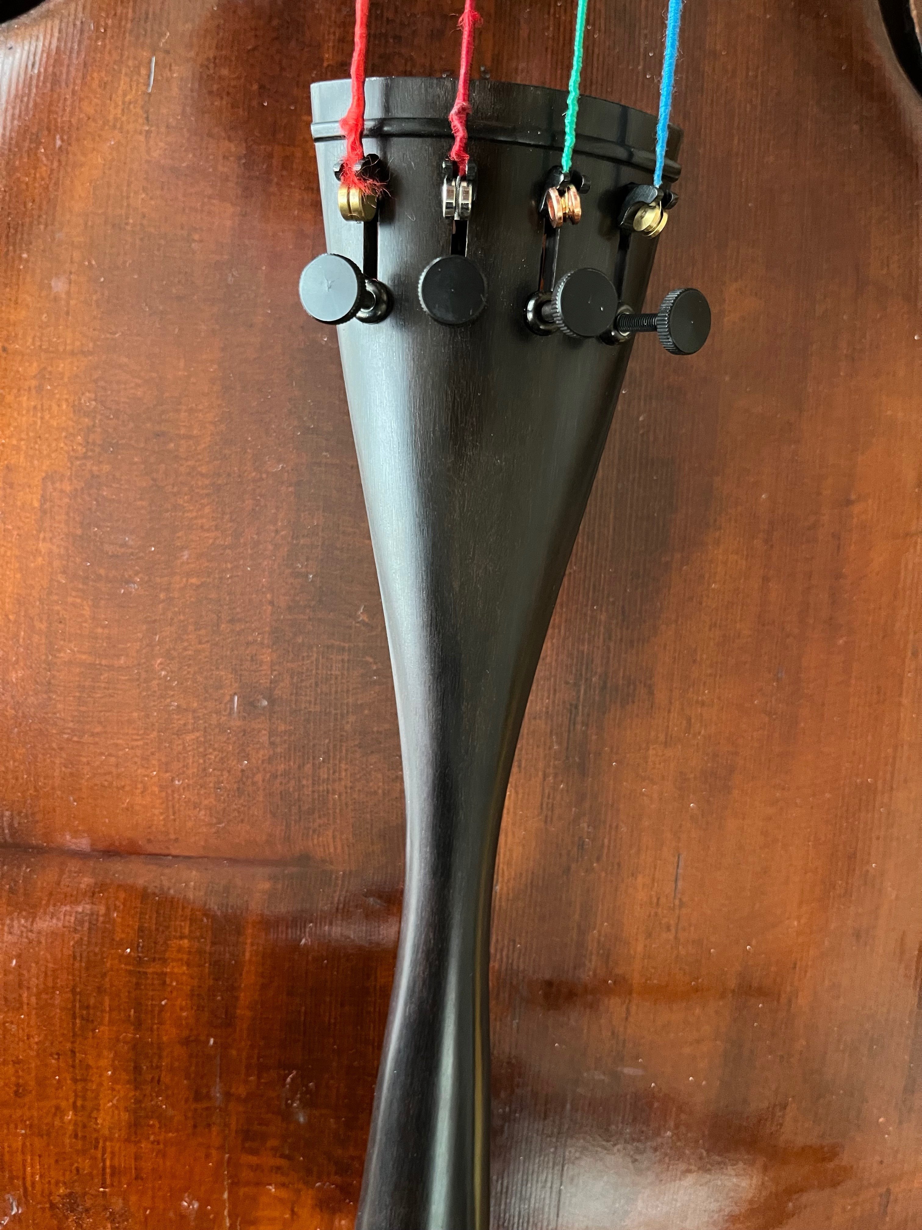 テールピース｜yuka