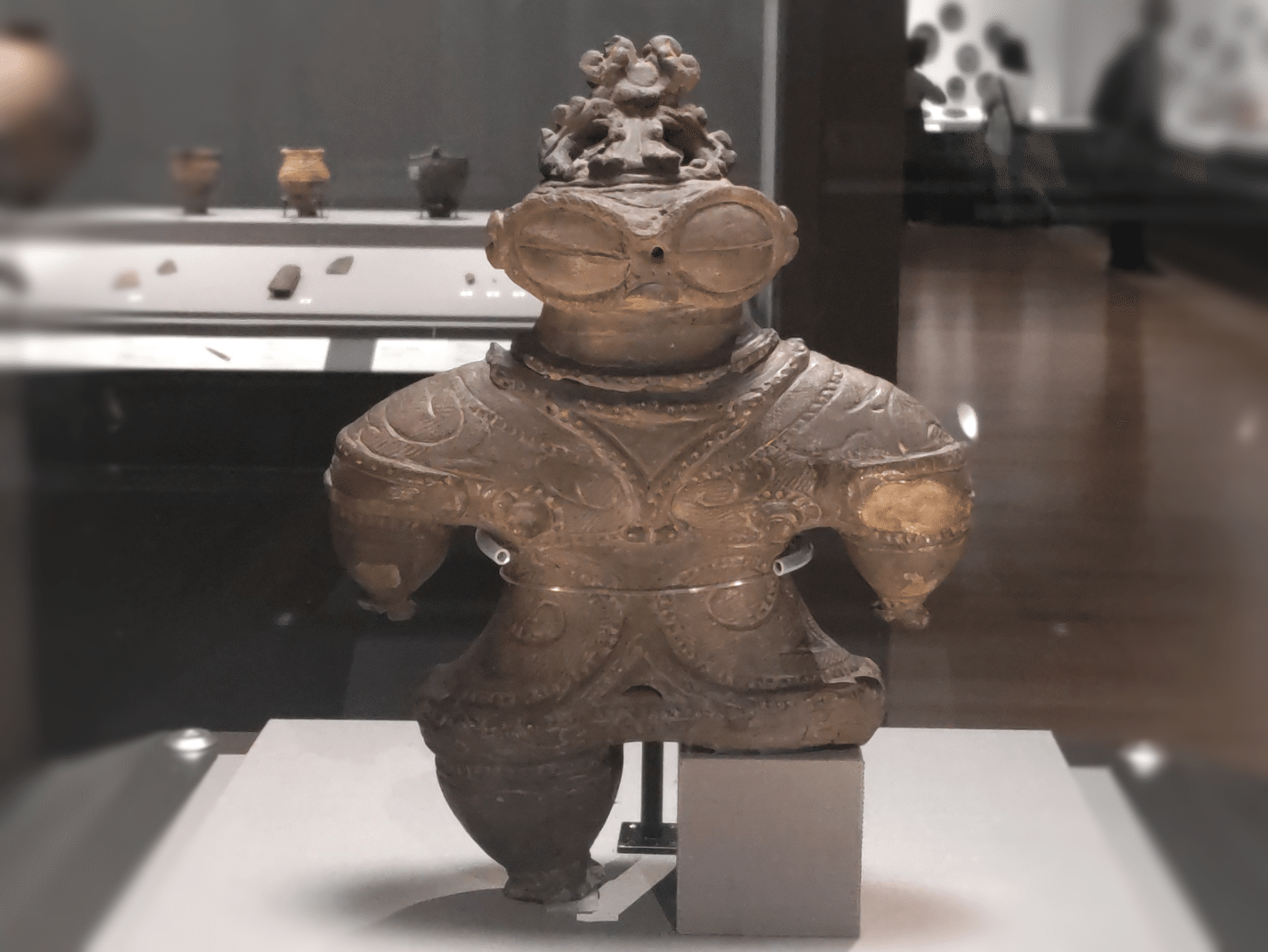 日本最古の土偶に会いに行く！『ようこそ三重の土偶パラダイス』展｜の