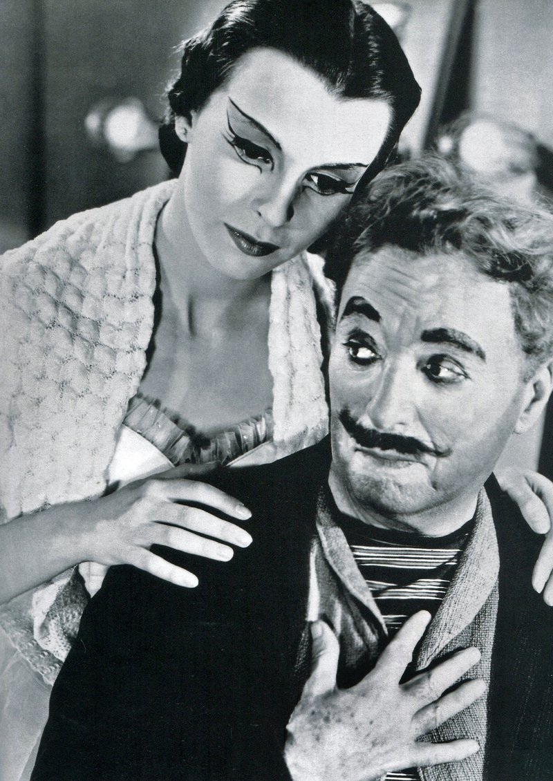 Chaplin - Bloom - 1952-1.jpg