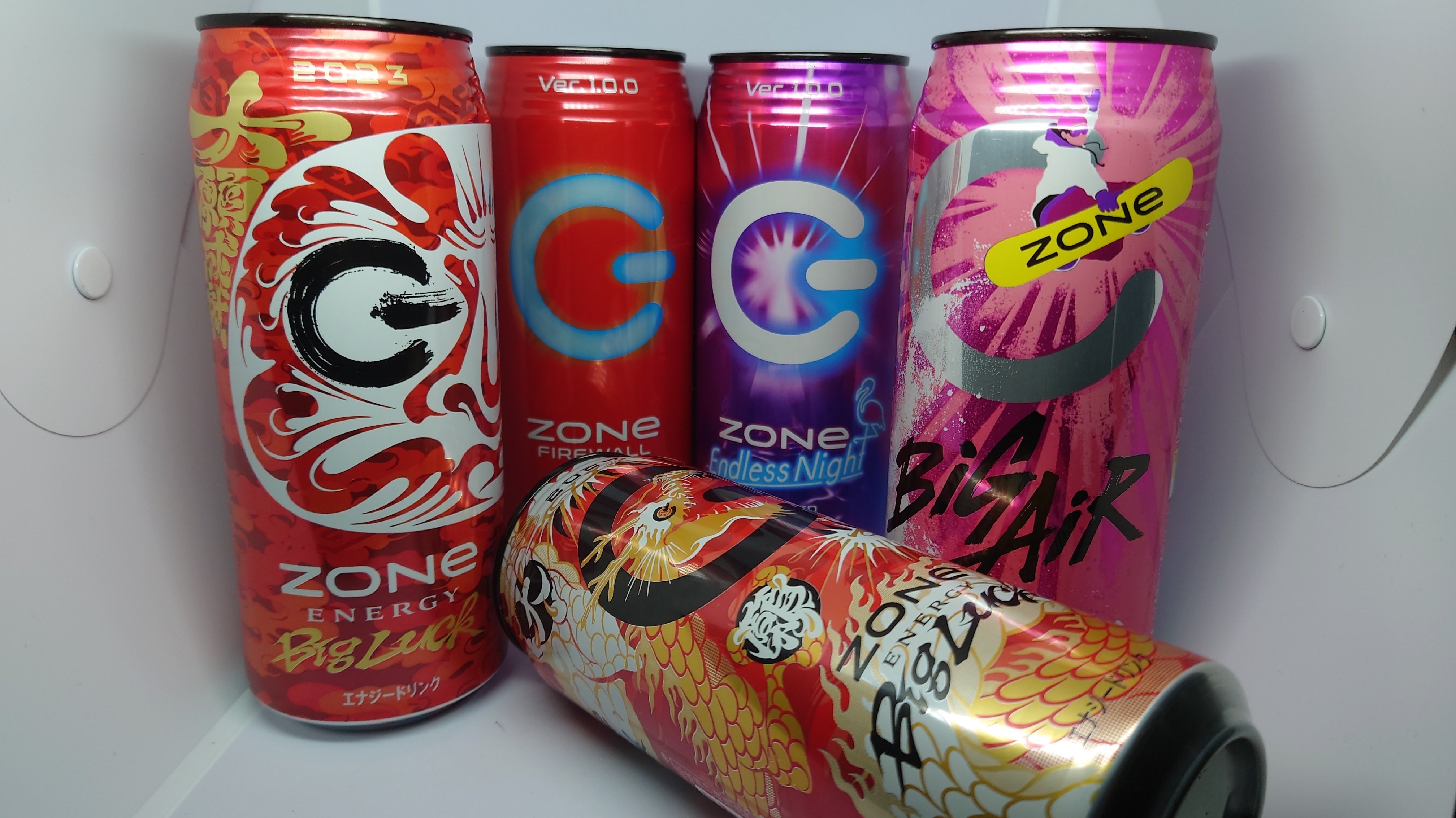 Big into Energy ビッグイントゥーエナジーLＵＣＫ Big into Energy ビッグイントゥーエナジーLUCK Amazon.co.jp