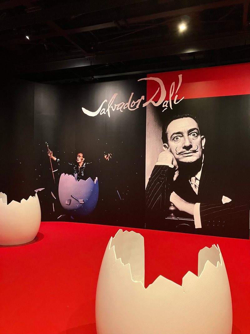 ダリ展
