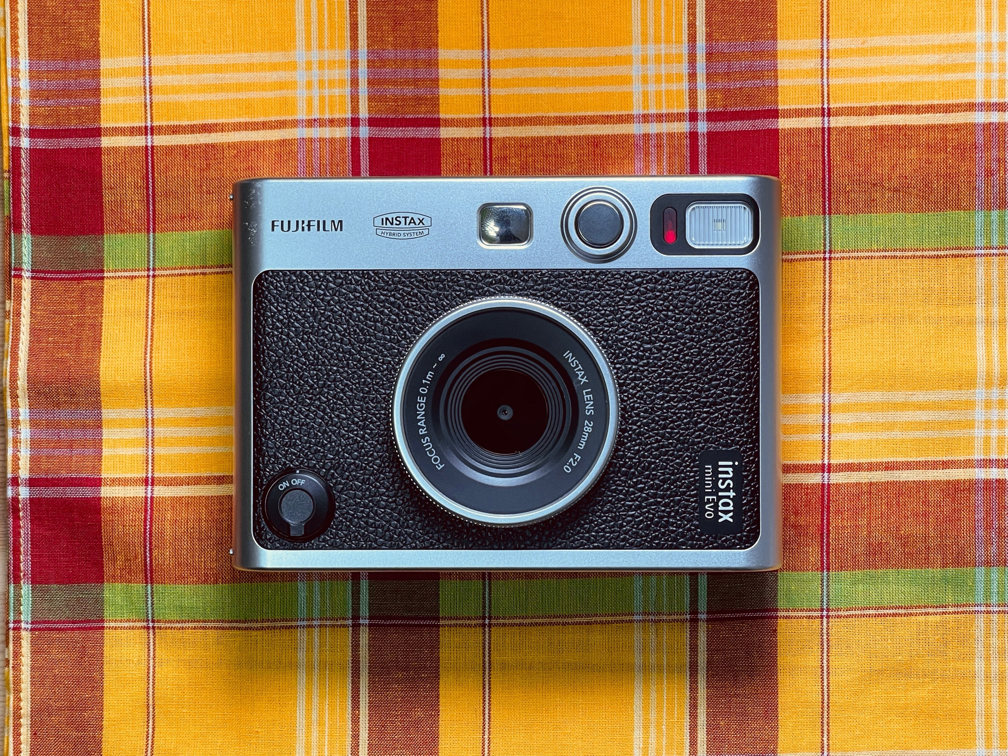 あなたに合う「チェキ」教えます！！ ハイブリッド型？スクエア