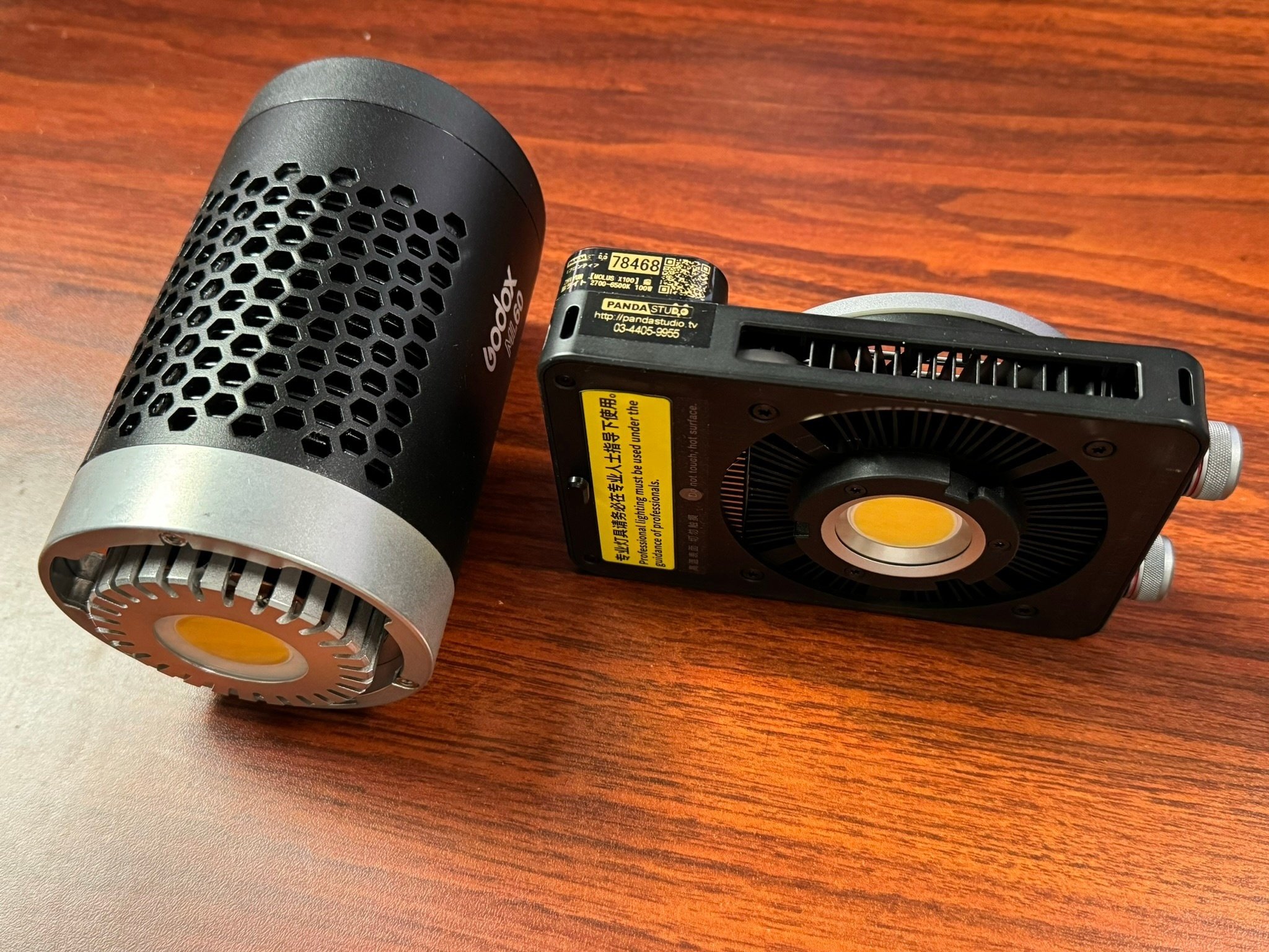 おすすめされた照明機材「ZHIYUN MOLUS X100」を試す｜松井 隆幸