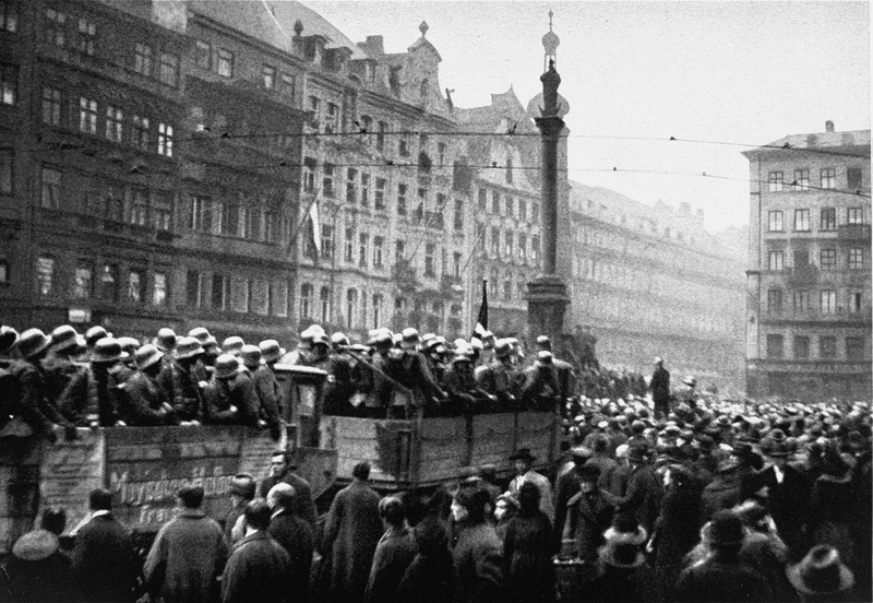 ナチスによるミュンヘンでのビアホール騒動の画像
