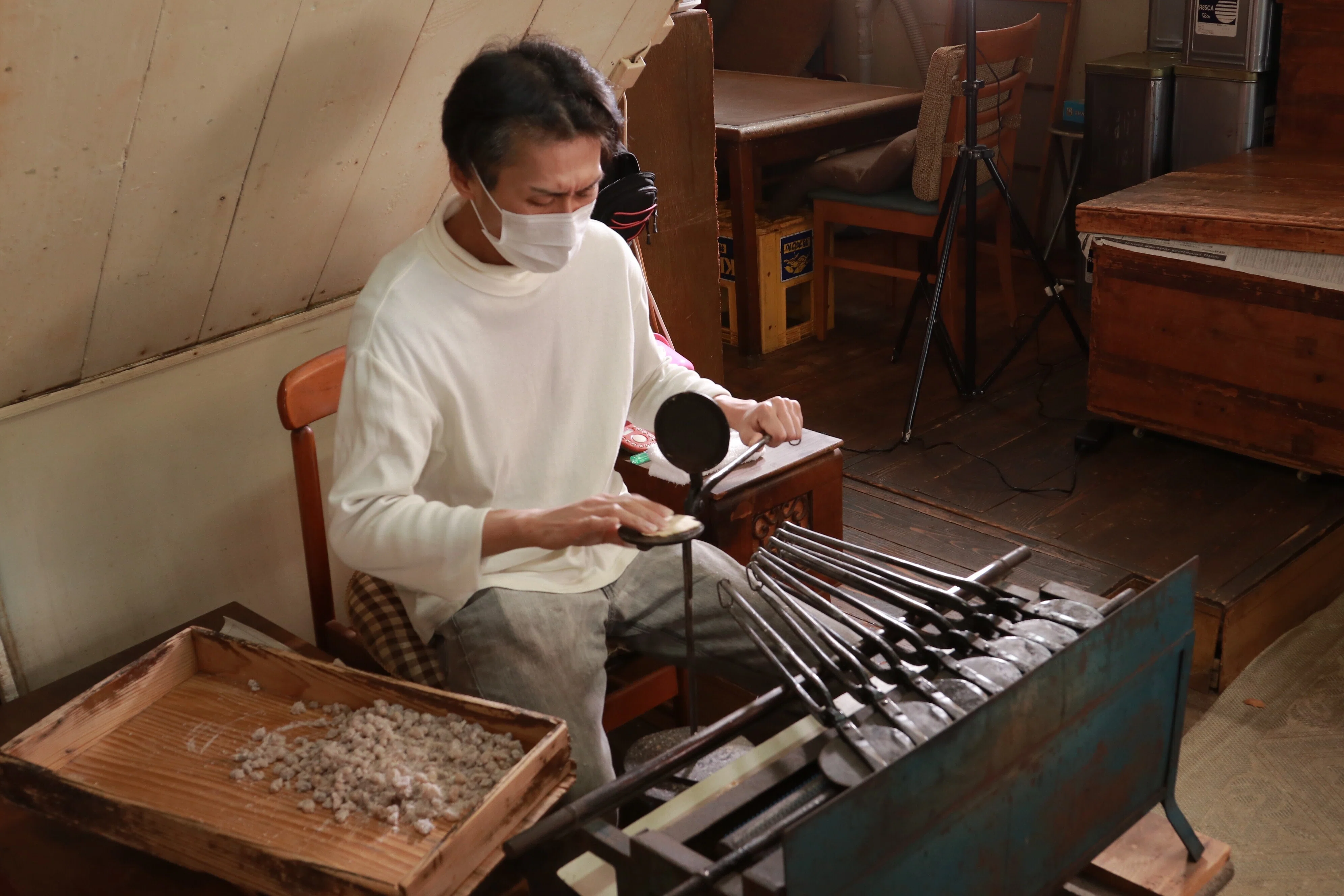 満久屋 豊浦商店「あいむす焼」｜GOTO観音寺WEB商店街