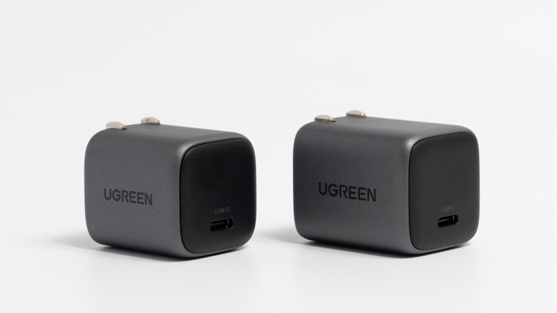 UGREENの充電器、20Wと30W