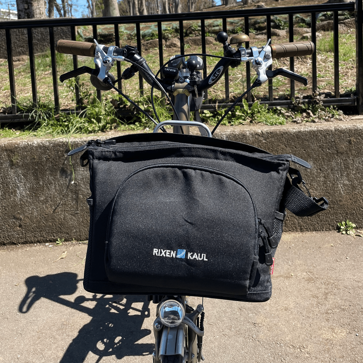zwei　 Mobil-U18  　リクセンカウルのKLICKfix採用 Bromptonのバッグのちょっと変わった？楽しみ方 2 RIXEN & KAUL