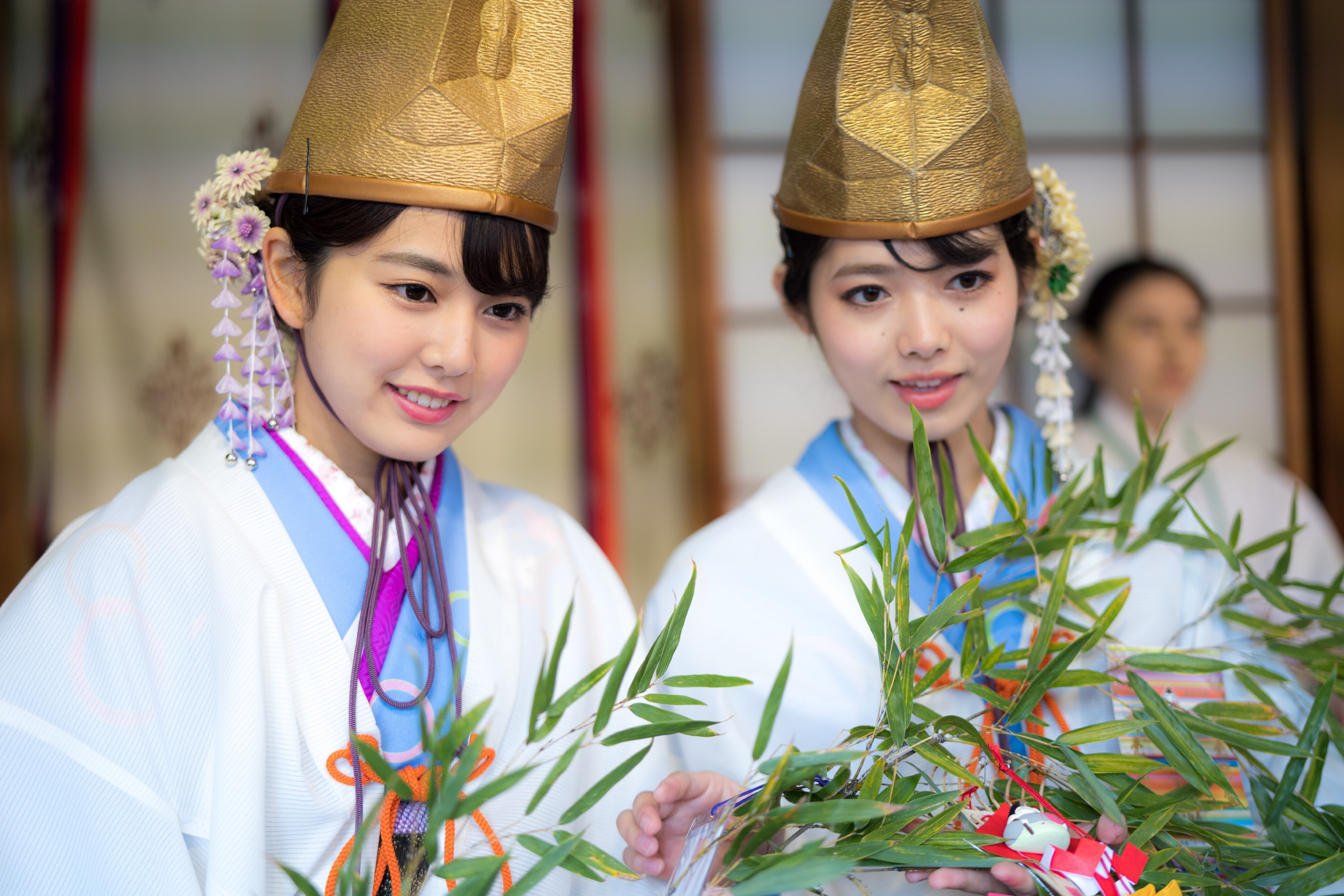 今宮戎神社日本テレビ 黒田みゆ アナウンサー セントフォース 谷尻萌 キャスター 限定品 今宮戎神社 福娘 パンフレット 名鑑 谷尻萌 黒田みゆ