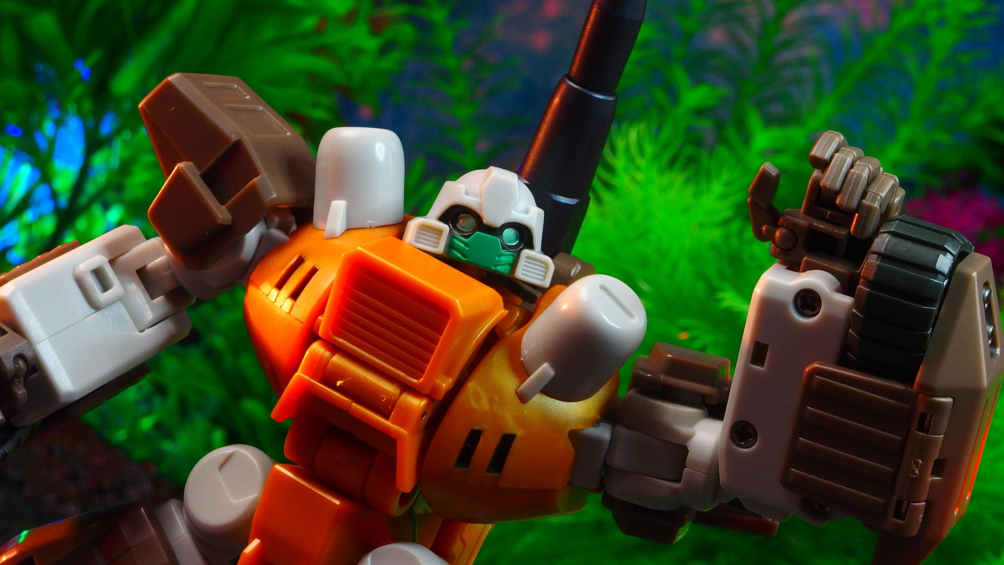 変形ロボ][非正規TF]ジオラマ玩具レビュー374 アイアンフィスト