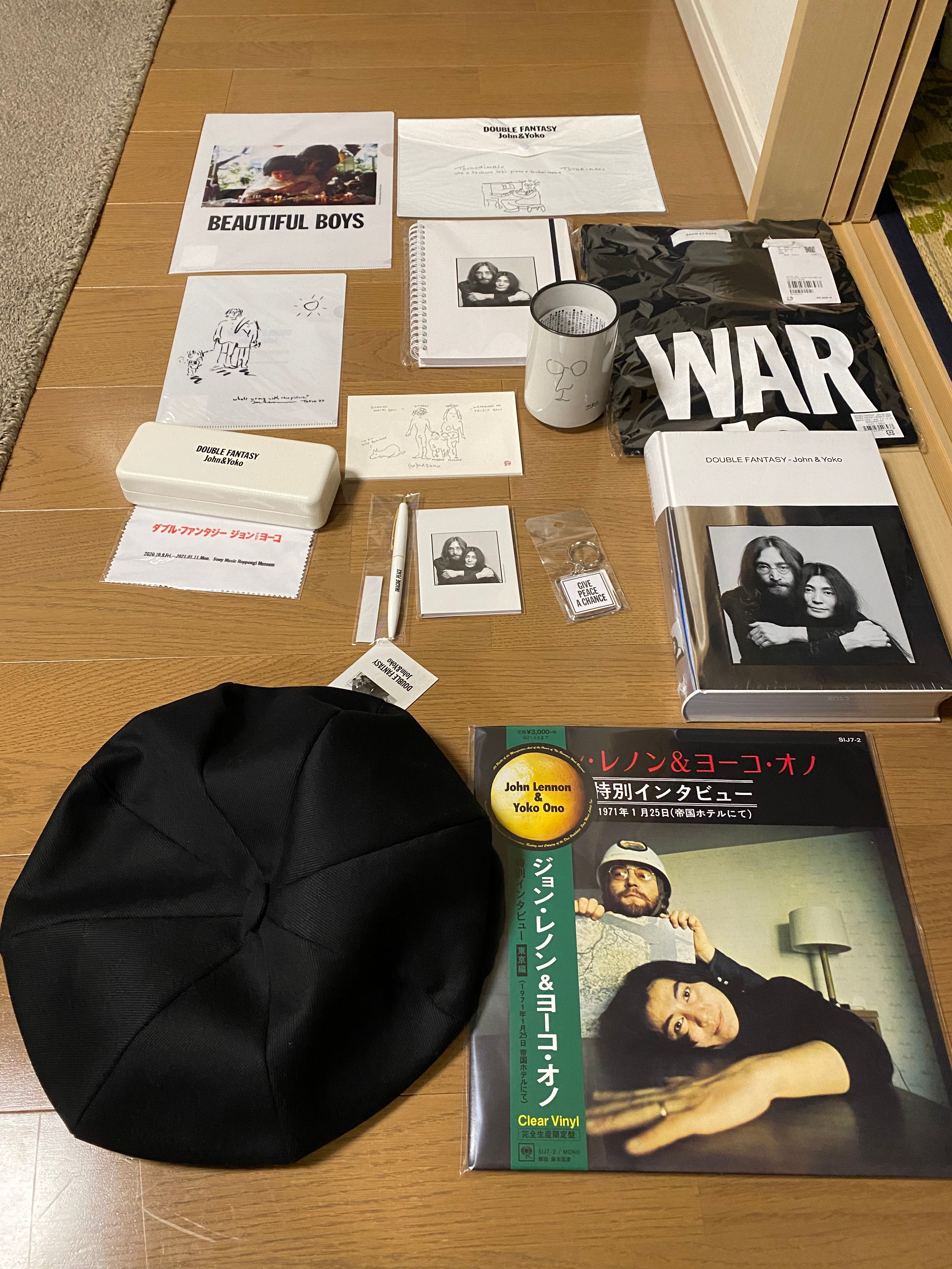 №英国館　ビートルズ　本　アンティーク　ヴィンテージ　ジョン・レノン 逸品】The Beatles A portrait of John Lennon drawn in 1965