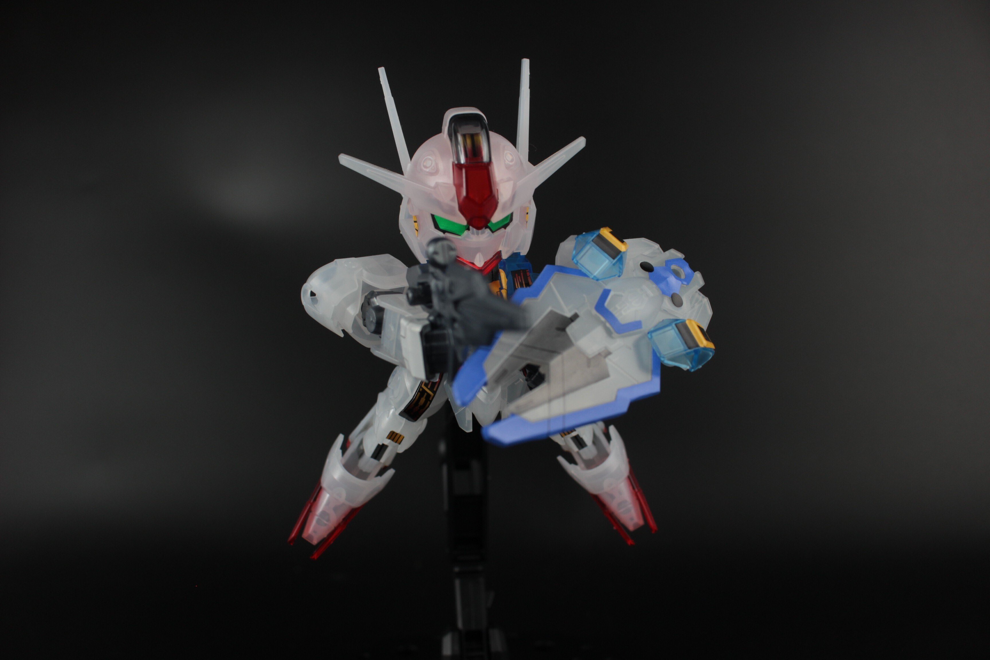 ガンプラ入りラウンドBOX SDガンダム EXスタンダード ガンダム