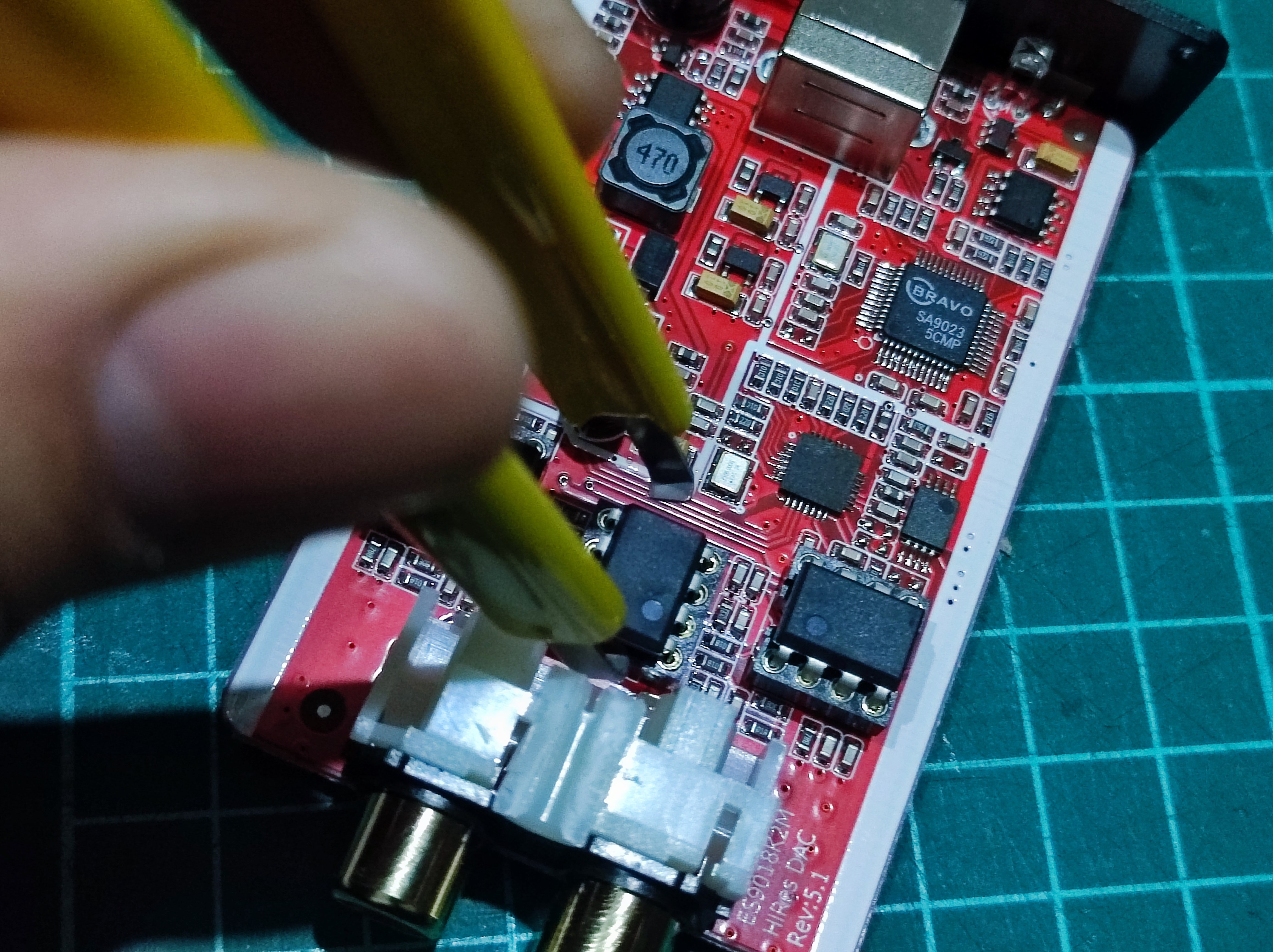 USB-DAC (FX-AUDIO- FX-04J+)のオペアンプを交換してみた｜MusicaNote