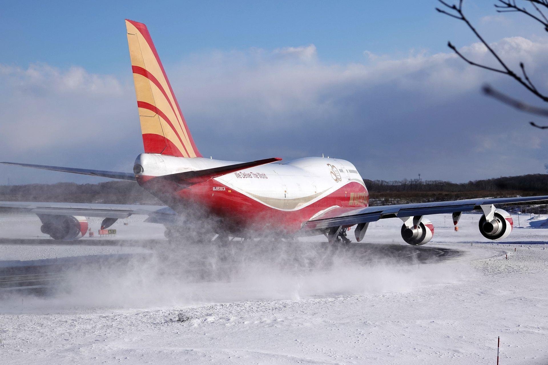 ジャンボ 目の前に ジャンボジェット！｜やぶ悟空