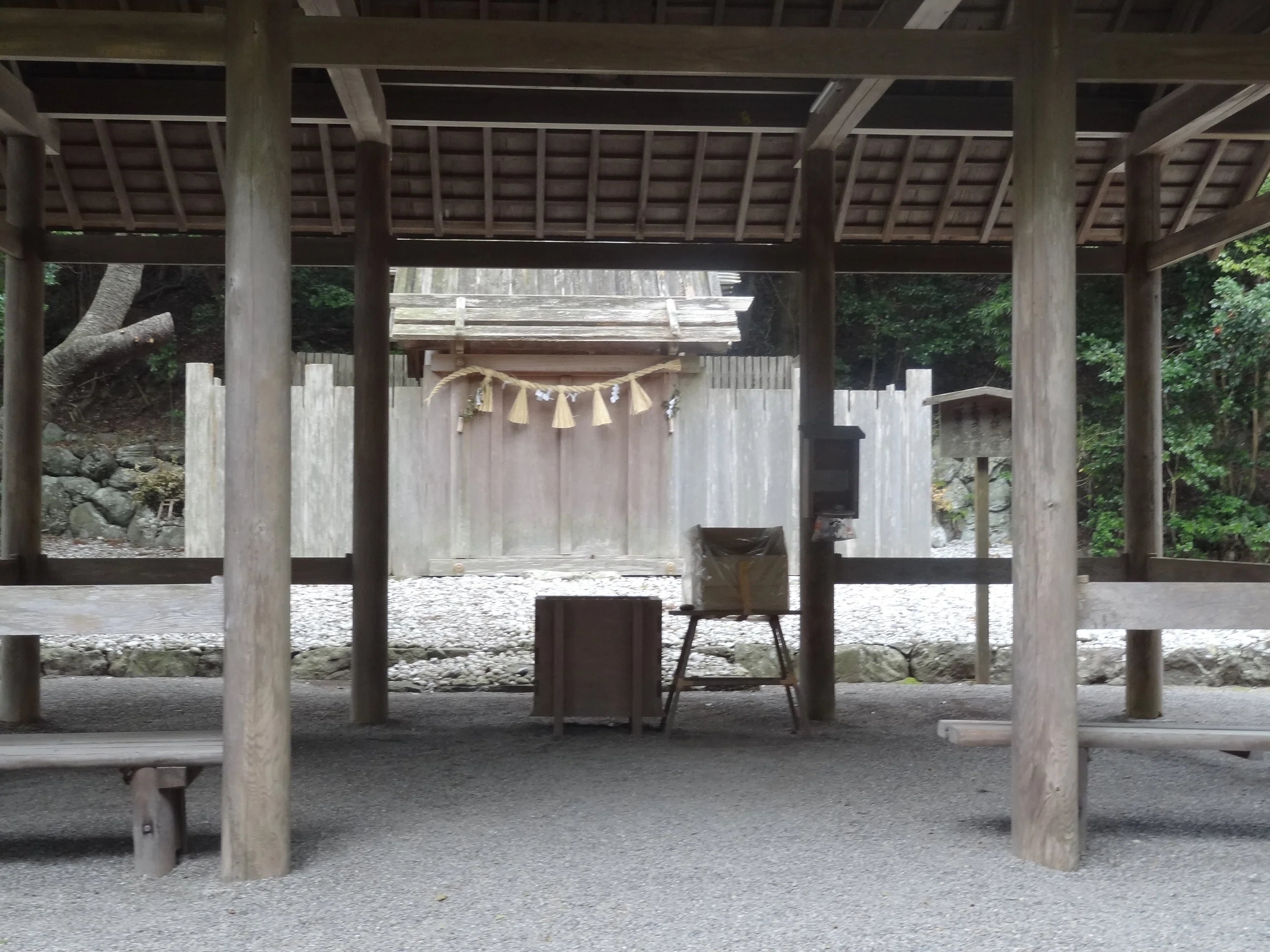伊勢だけど伊勢神宮125社ではない「松下社」スサノオと蘇民の森は