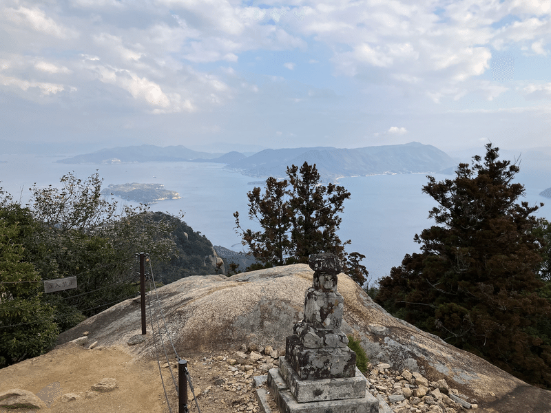 もうすぐ　弥山の山頂