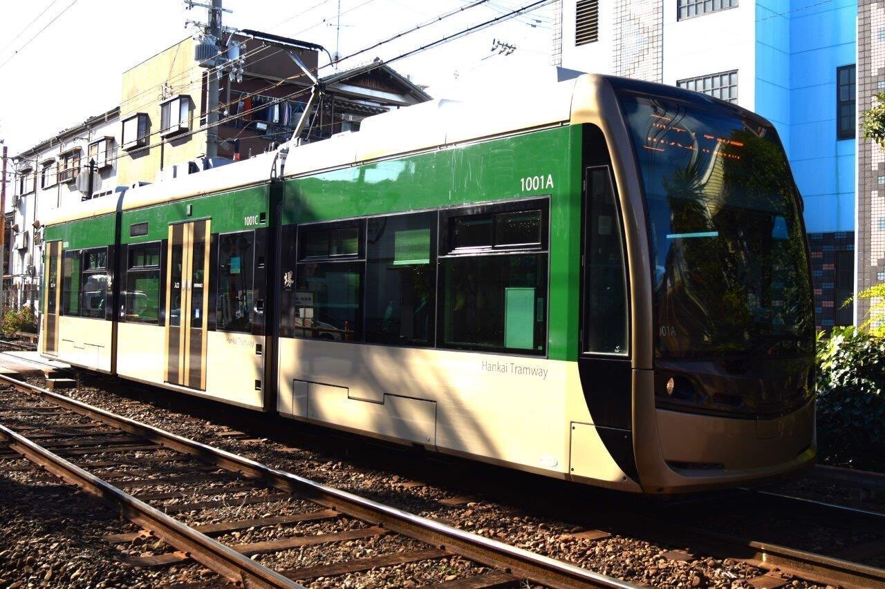 2024年新春阪堺電車「堺トラム(1001形)」の3編成と「1101形」の1