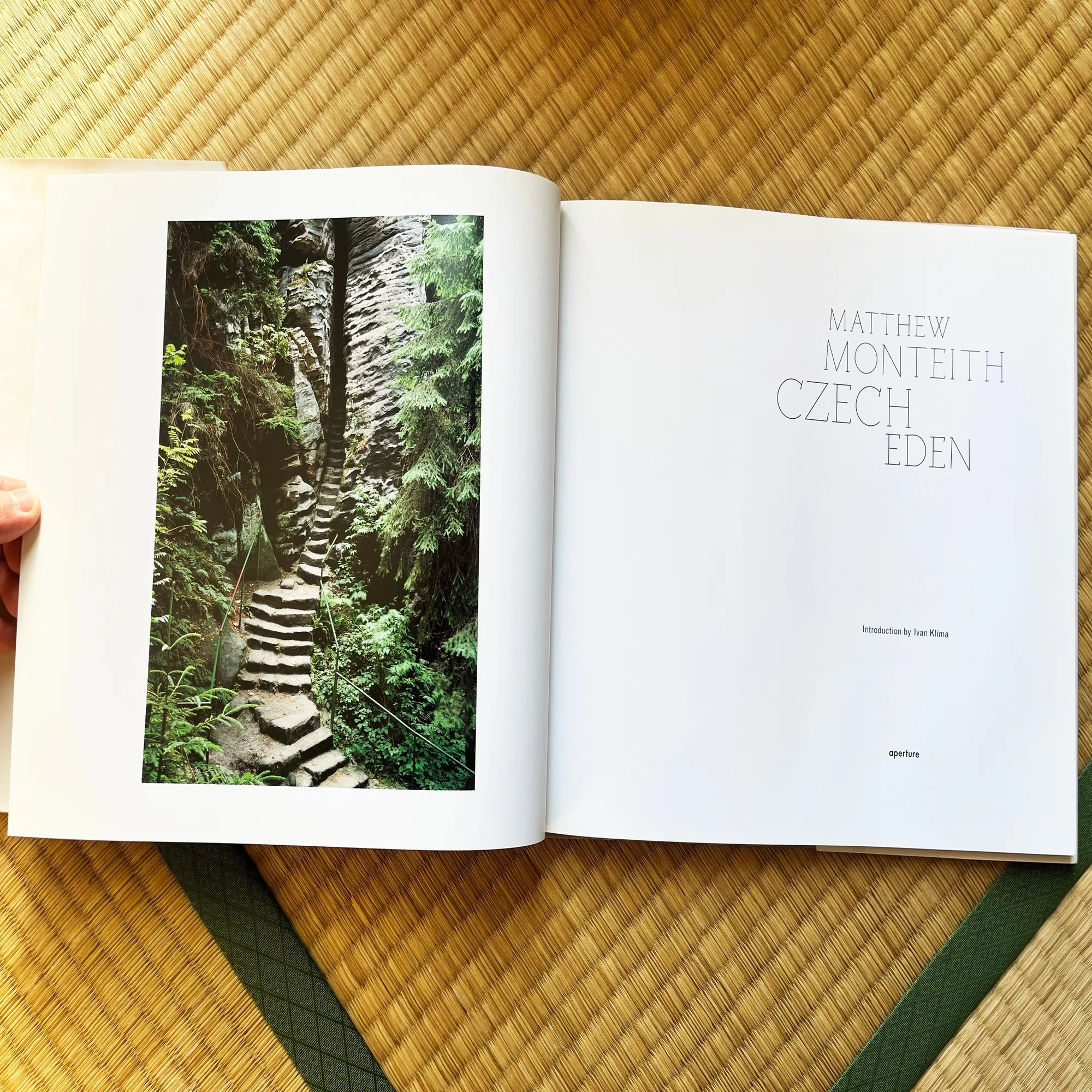 10 “CZECH EDEN” MATTHEW MONTEITH｜flotsambooks