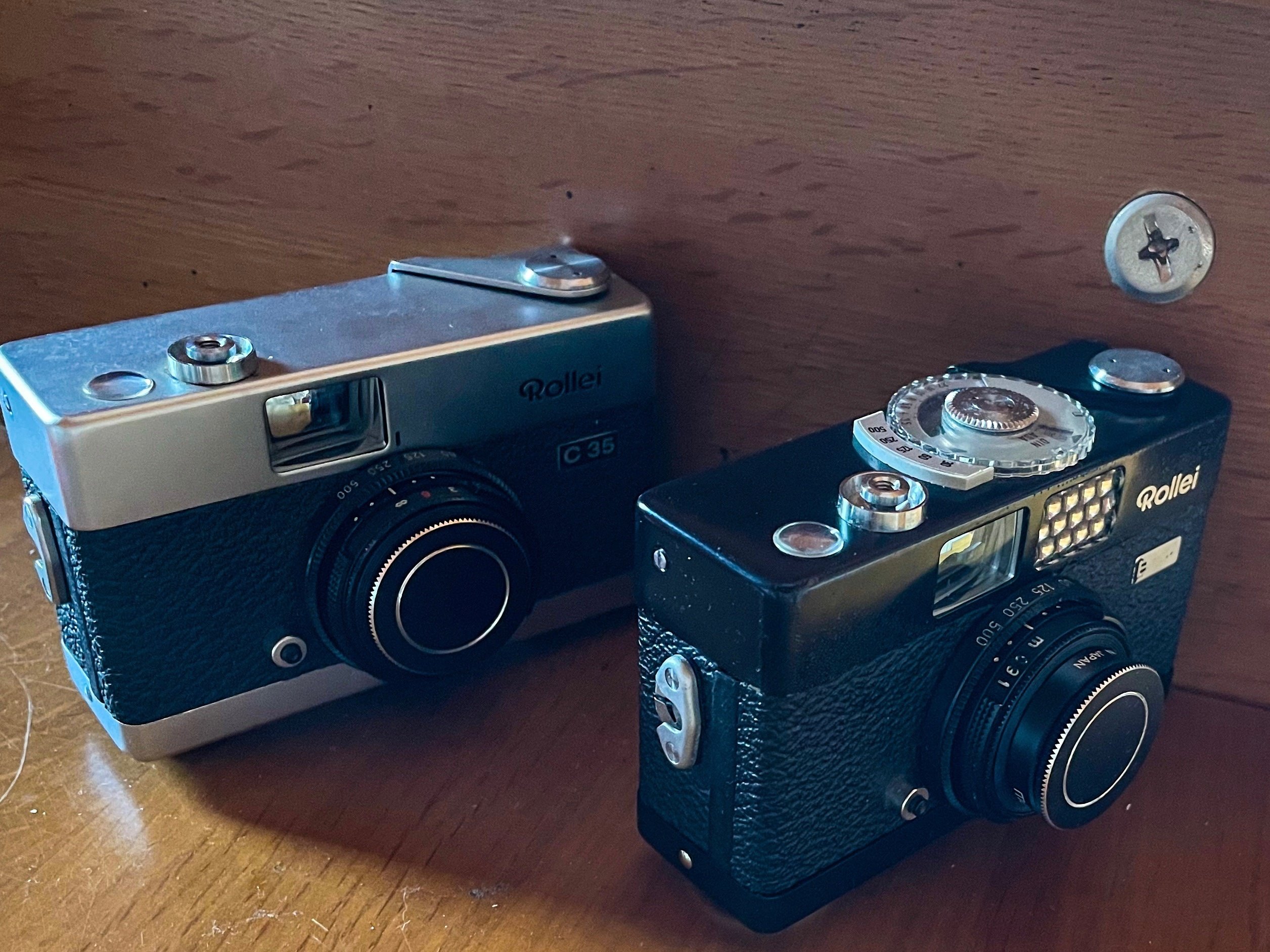 超ミニマルなフィルムカメラ・ローライC35 ②兄弟モデルとどう 超ミニマルなフィルムカメラ・ローライC35 ②兄弟モデルとどう