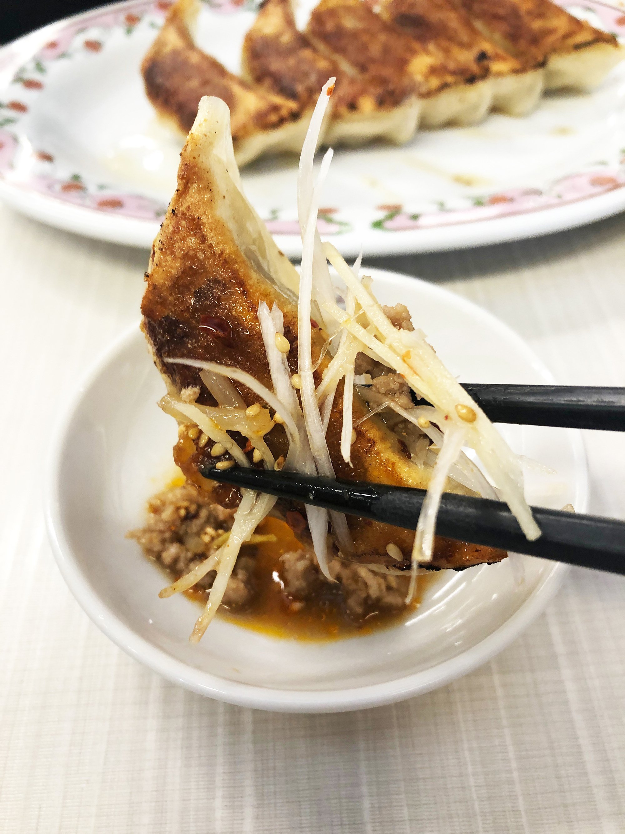 餃子の王将》 販売終了した“辣菜麺”が今でも食べれる国道171号店