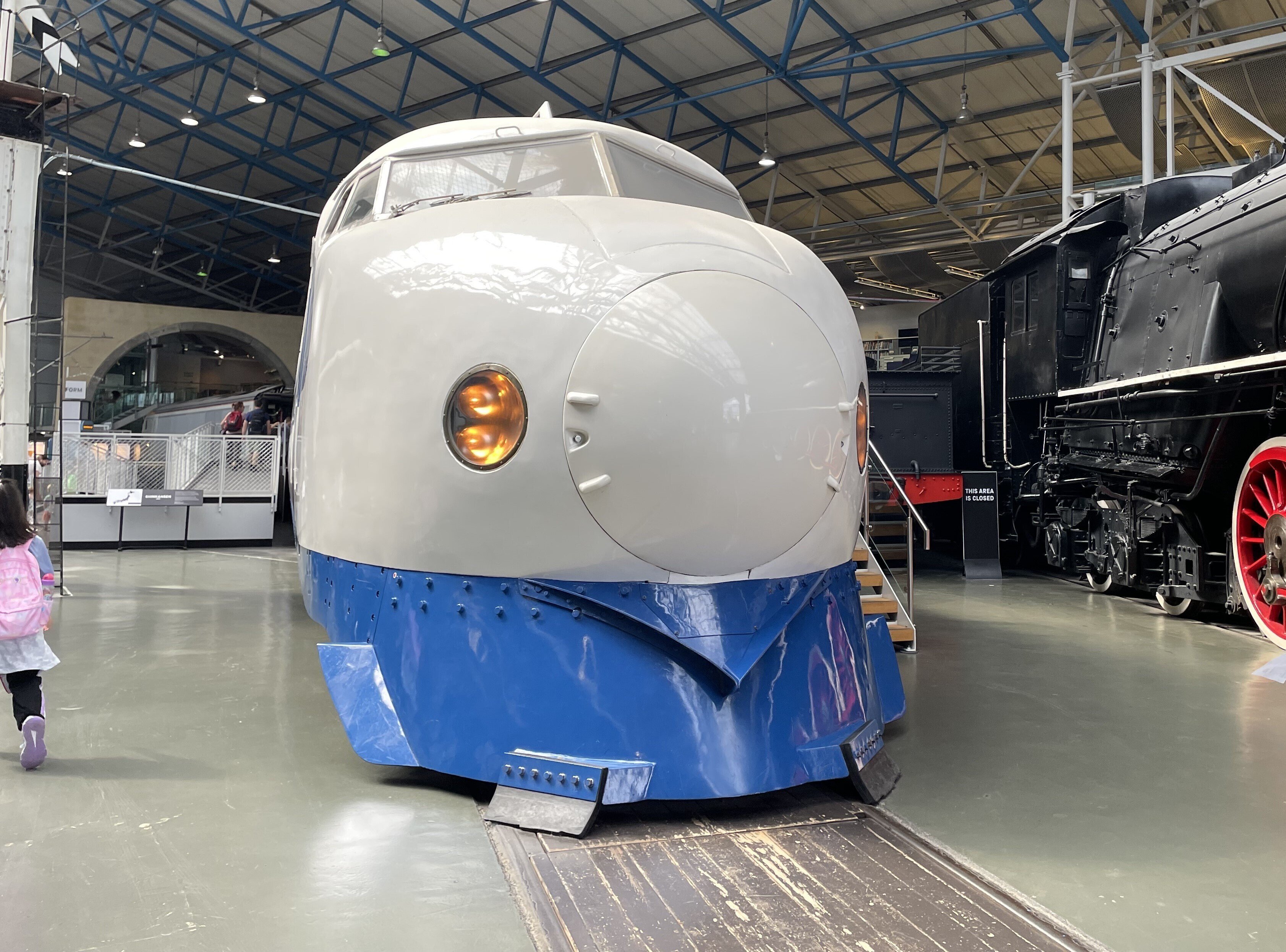 イギリス国立鉄道博物館に0系新幹線を見に行った|takumi イギリス国立鉄道博物館に0系新幹線を見に行った|takumi