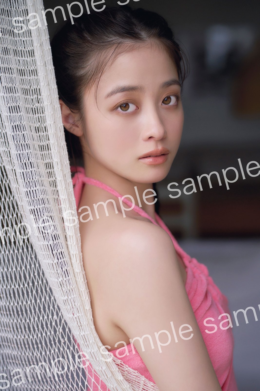 橋本環奈　カレイドスコープ　DVD Amazon.co.jp: 橋本環奈 写 真 集 カレイドスコープ メイキング