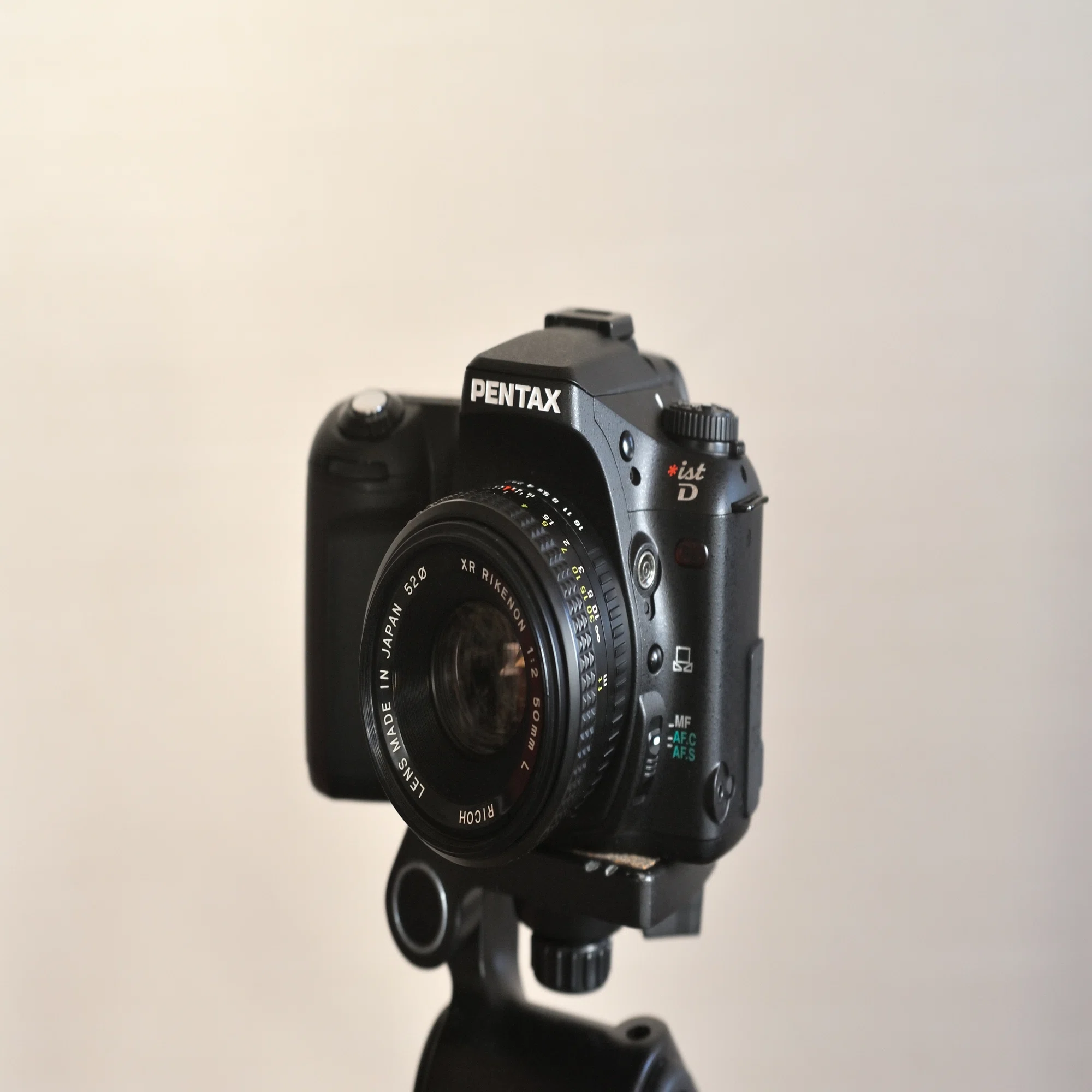 再びAF zoom NIKKOR 35-70mm f2.8D Nで。｜Sven