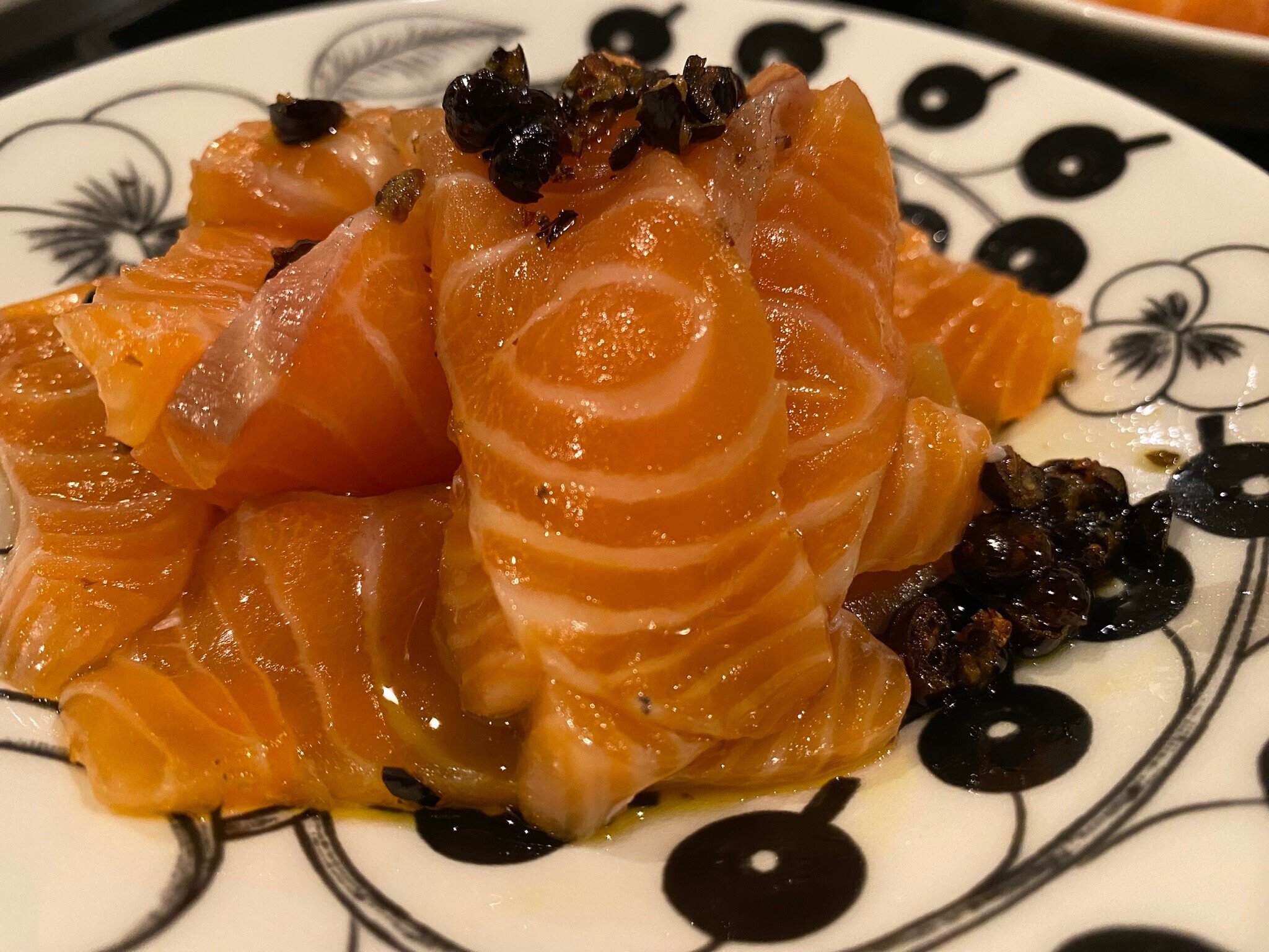 225．サーモンを最もおいしくするスパイスは何か？ 問題｜水野仁輔