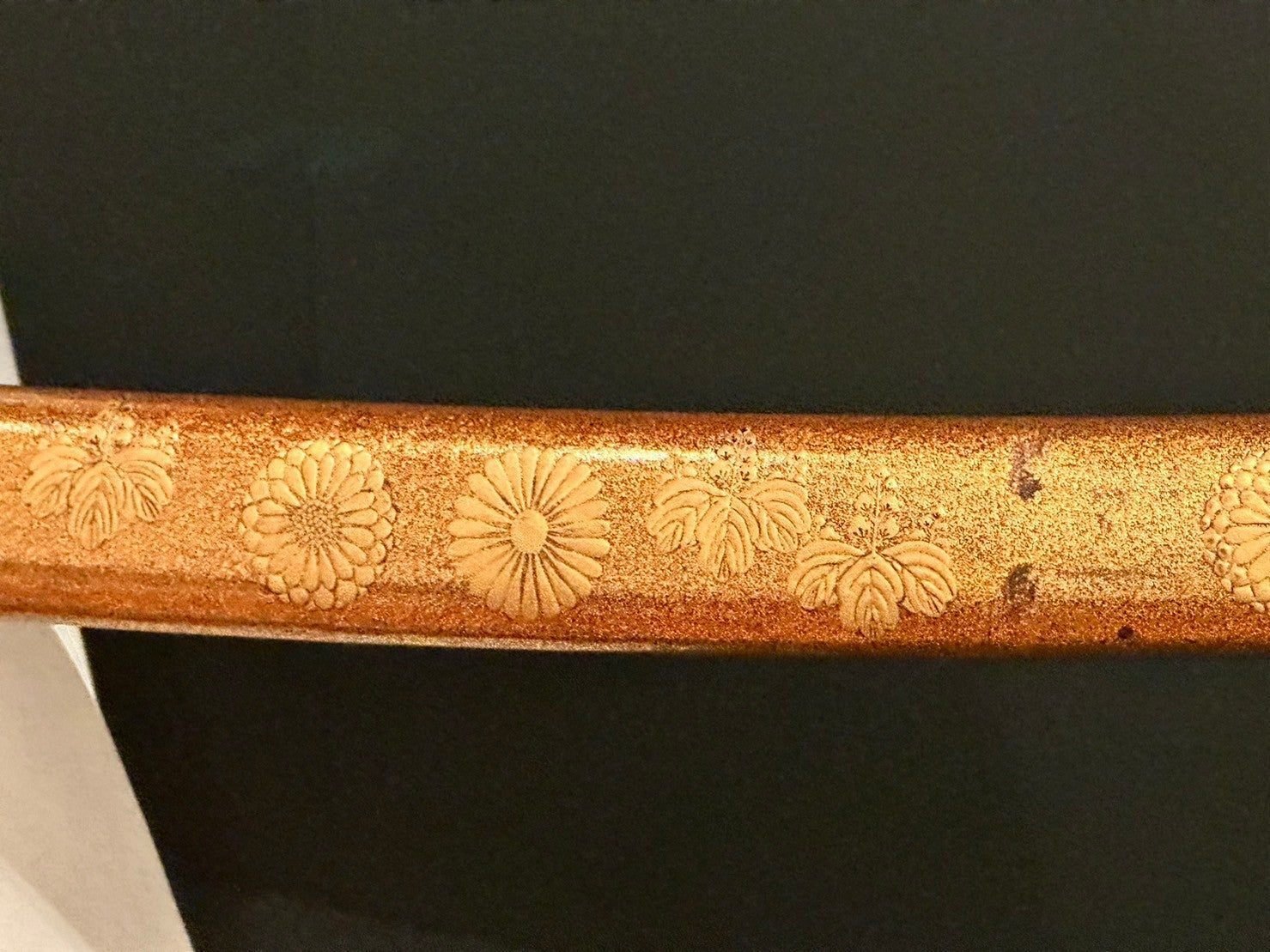 三日月宗近の拵を見てちょっとした発見｜刀箱師の日本刀ブログ 中村圭佑