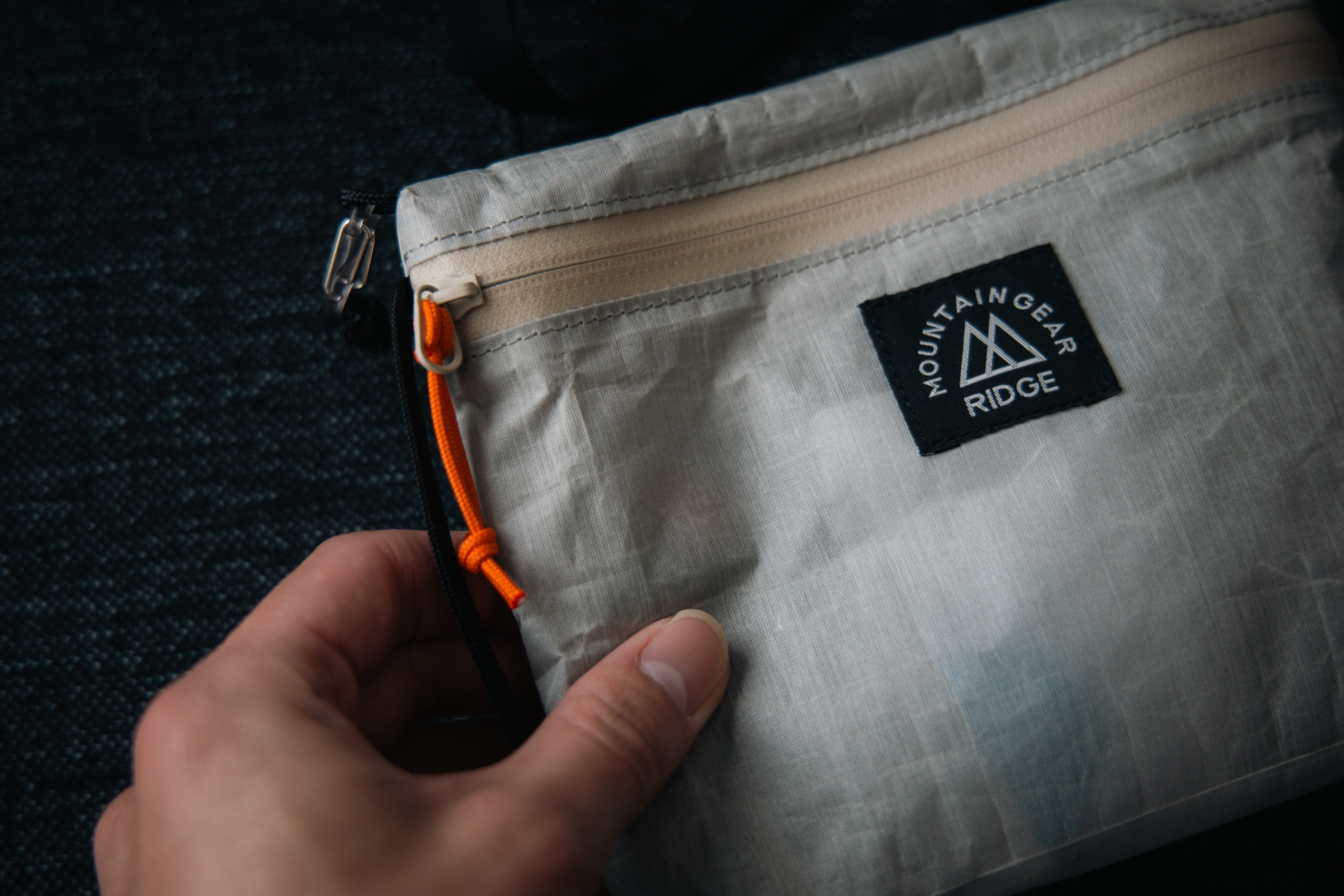 海外出張でかなり使えた山道具5選｜りょう