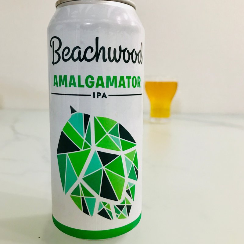 【ビールレビュー】ちょうど良い軽さの西海岸IPA Beachwood Amalgamator ｜ボッシュ