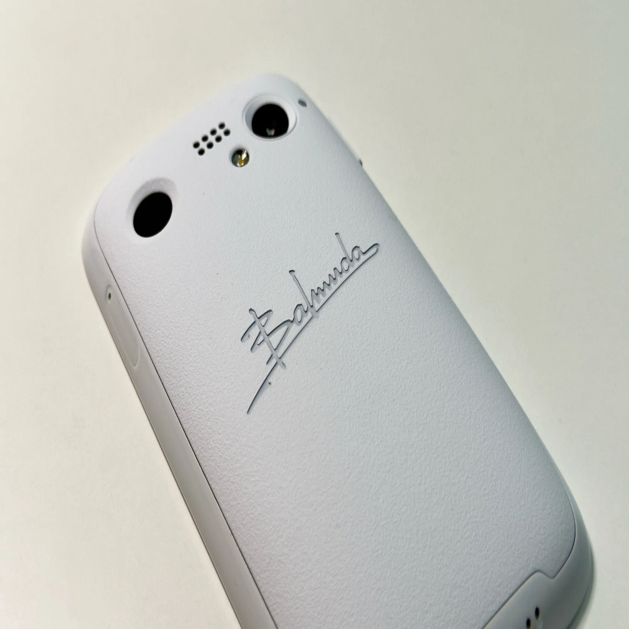 レビュー】BALMUDA Phone、そんなにダメだった？買って試してみた 