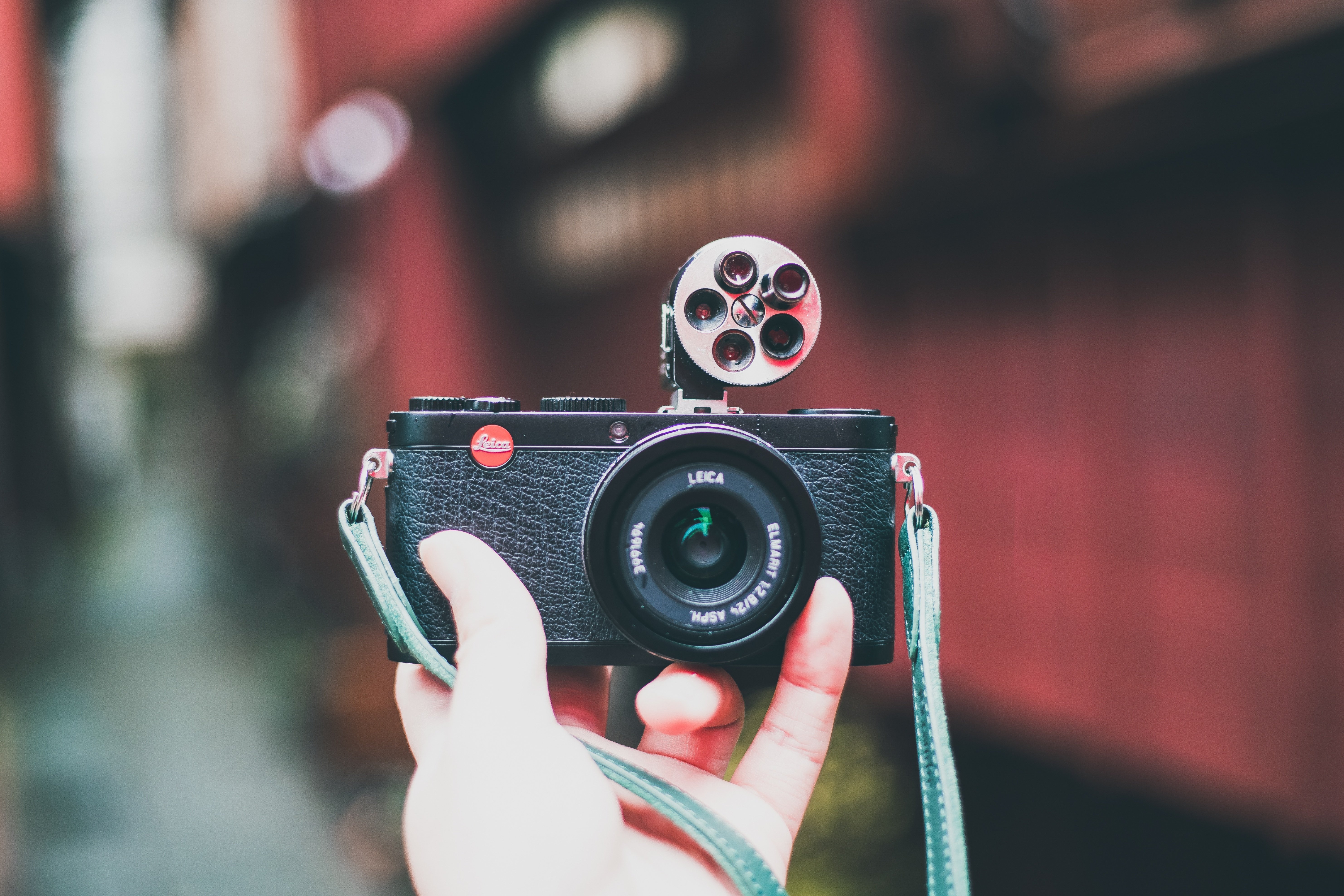 ライカ】X1と歩く：雨の金沢・東山｜もんぶらん