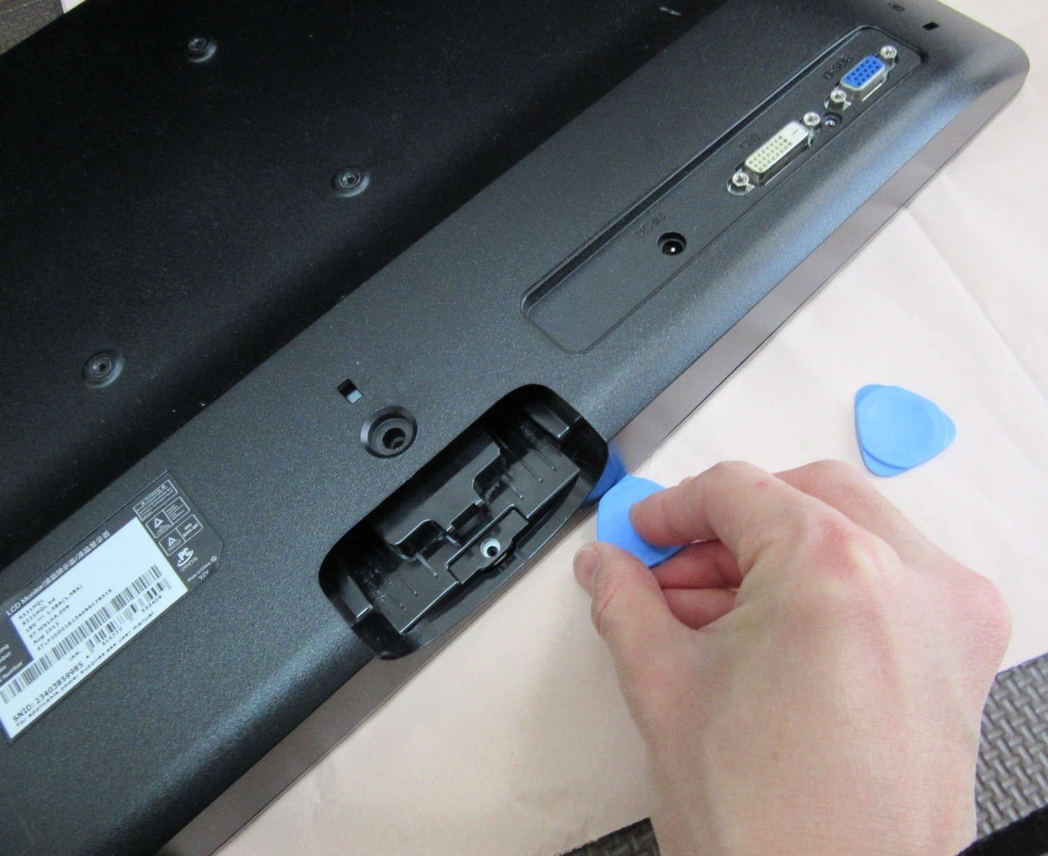 起動しなくなった Acer のモニタを修理した|mishina 起動しなくなった Acer のモニタを修理した|mishina