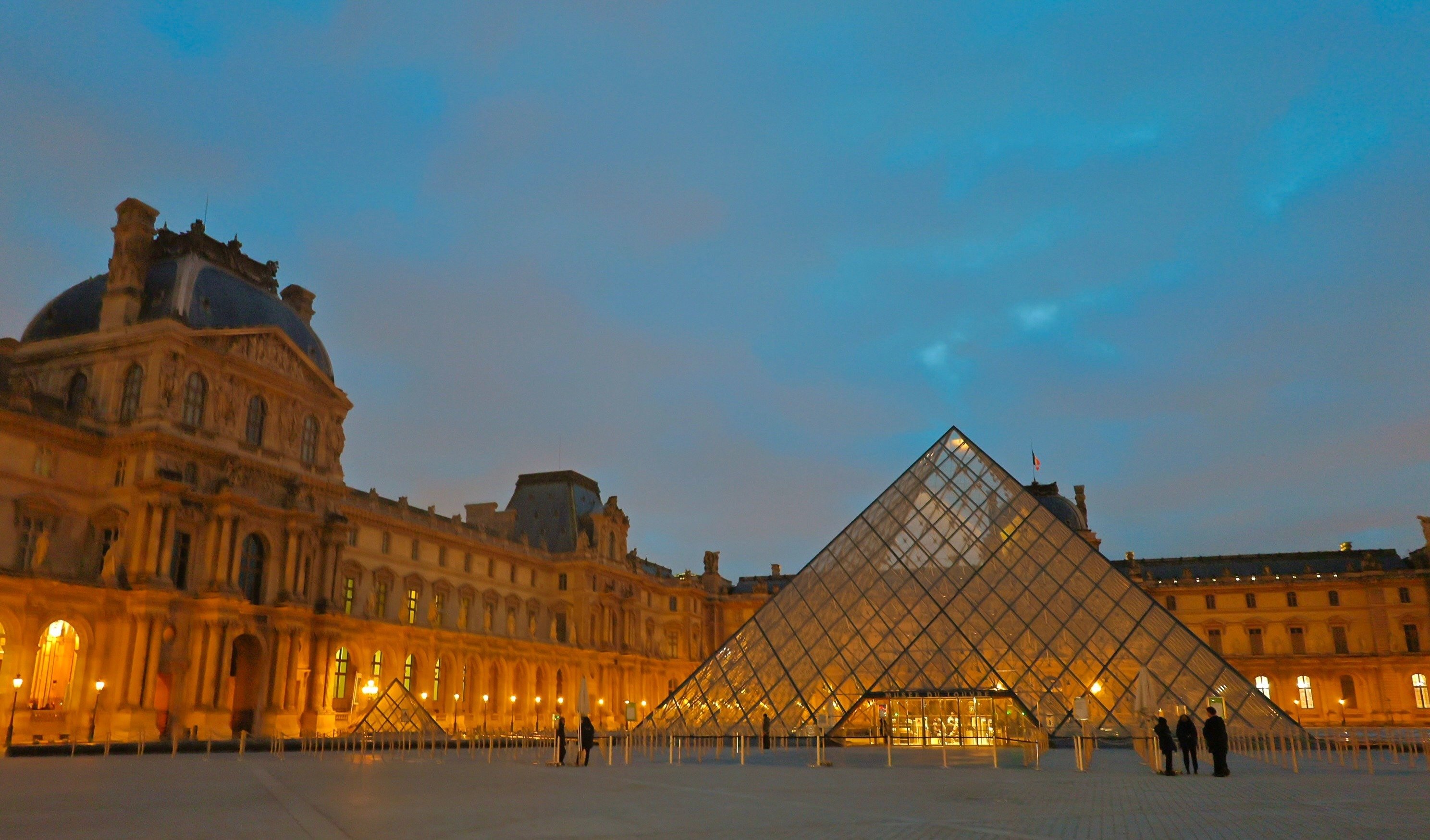 ヨーロッパ旅行 15]🇫🇷パリの二大美術館 ルーブル・オルセー｜こと