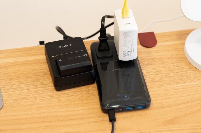 Anker Prime Charging Station (6-in-1, 140W)の電源タップ機能