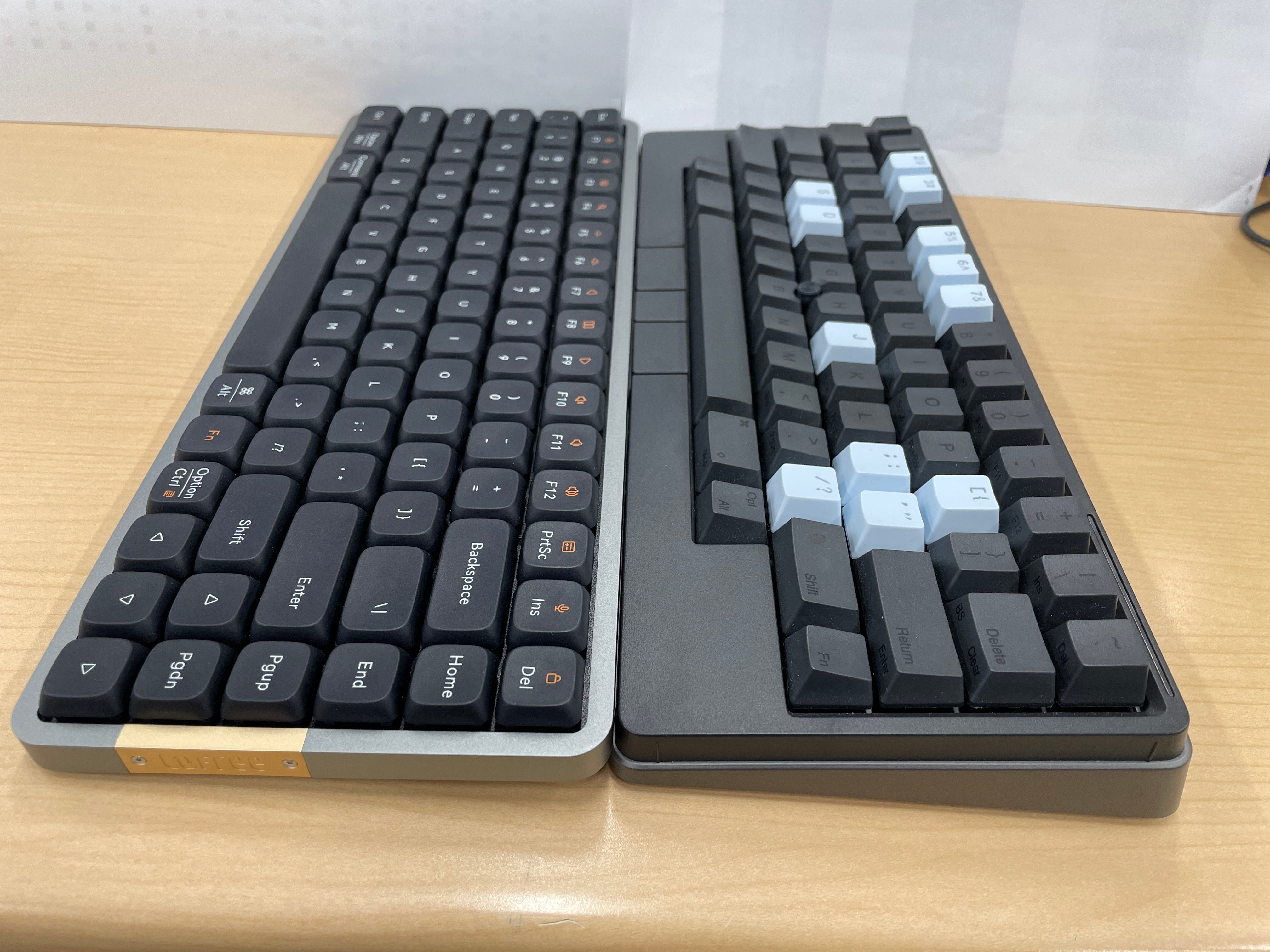 Lofree Flow Black ブラック 黒　静音化　HHKB 化 Lofree FLOW レビュー／ロープロファイルで至高の打鍵感を実現