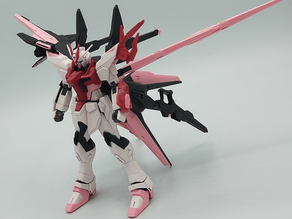 ガンダムパーフェクトストライクフリーダムルージュ & ラクス・クライン HG 1/144 ガンダムパーフェクトストライクフリーダムルージュ