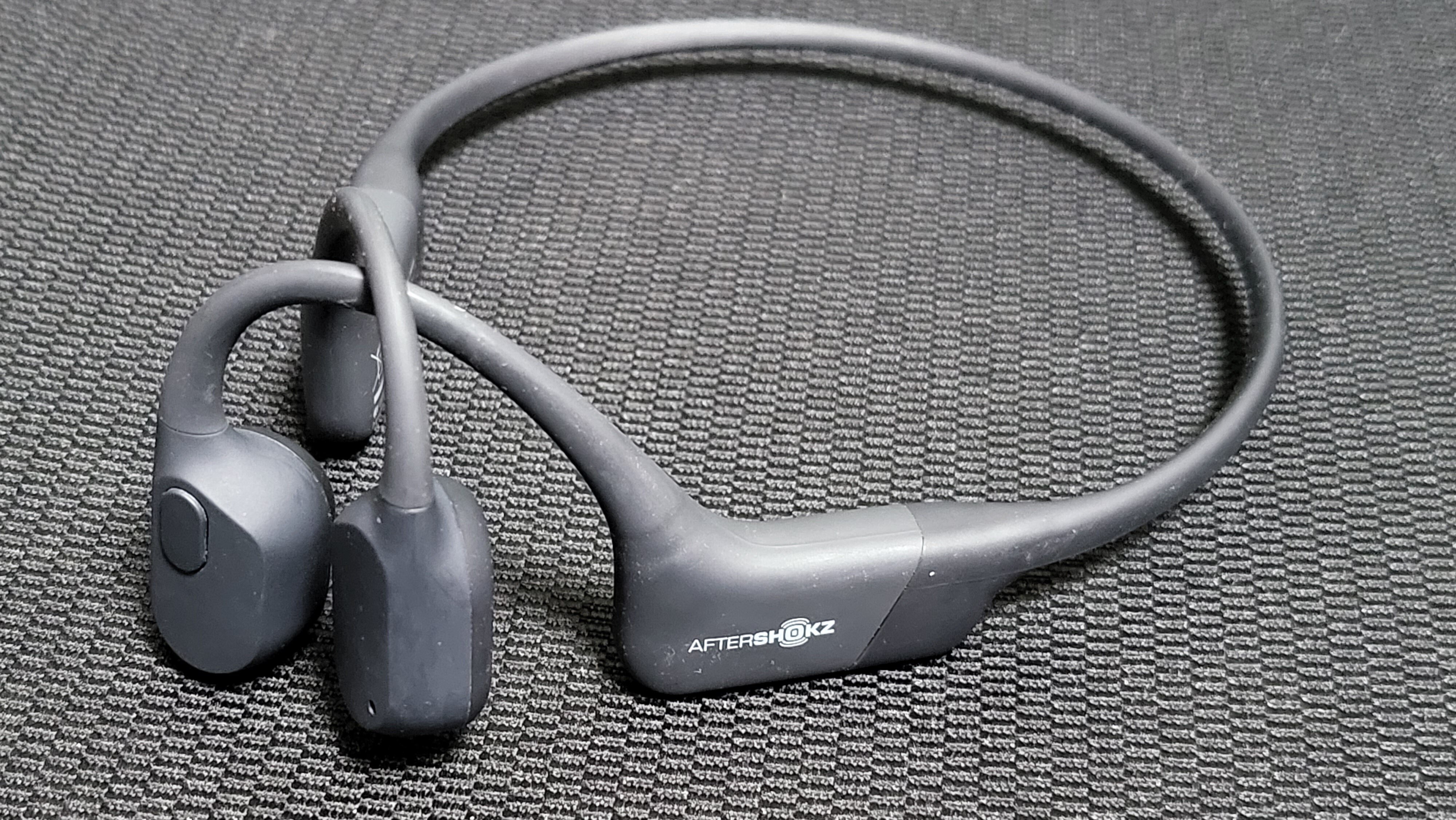Amazon.co.jp: 骨伝導 Aeropex Play (miniサイズ)AfterShokz 骨