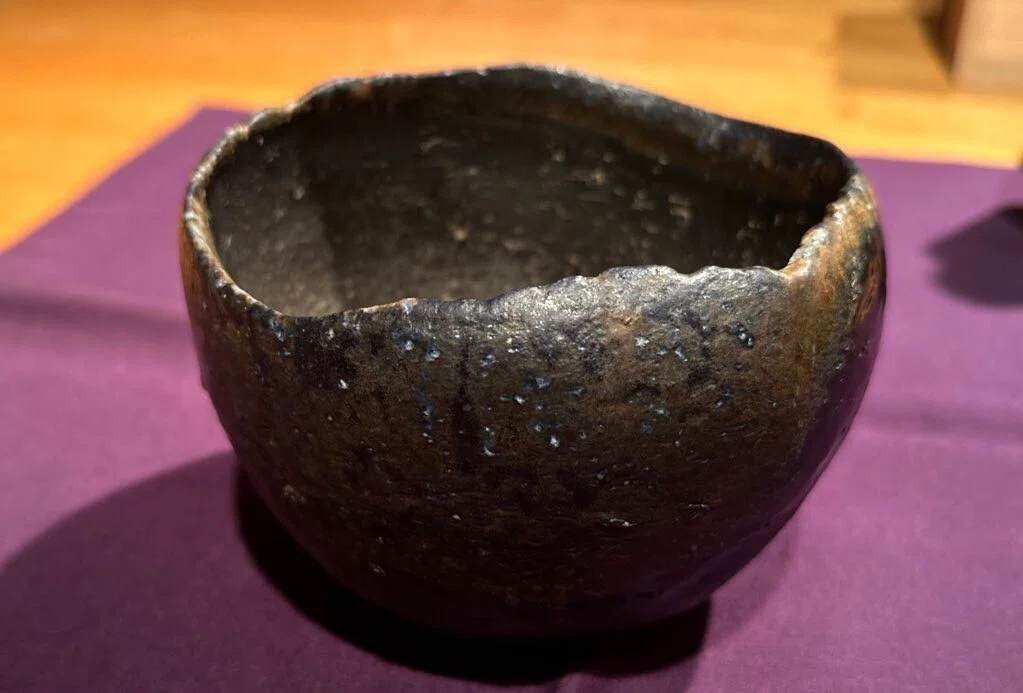 蔵出し　時代物　お茶碗 茶碗購入体験記】いざ、茶器の世界へ…｜刀箱師の日本刀ブログ 中村圭佑