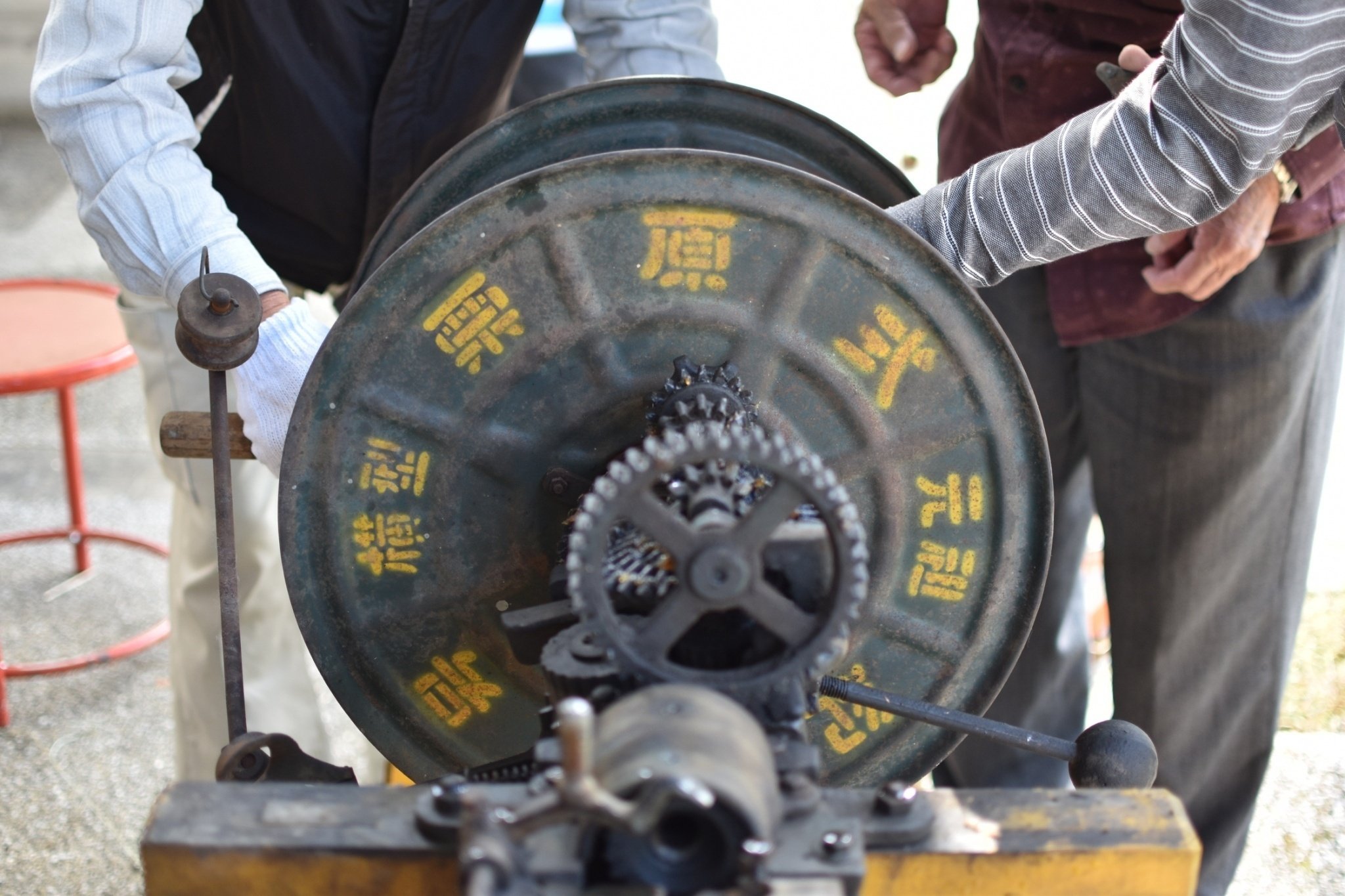 縄ない機、修理して使われへんやろか？｜YOBISHI