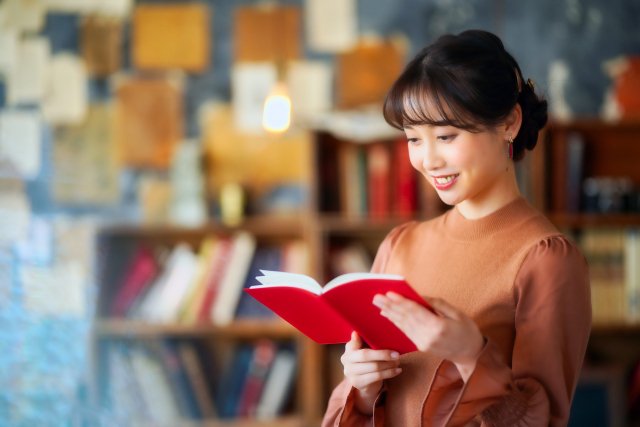 すすめても図鑑ばかりだったのに……お気に入りの本との出会いで
