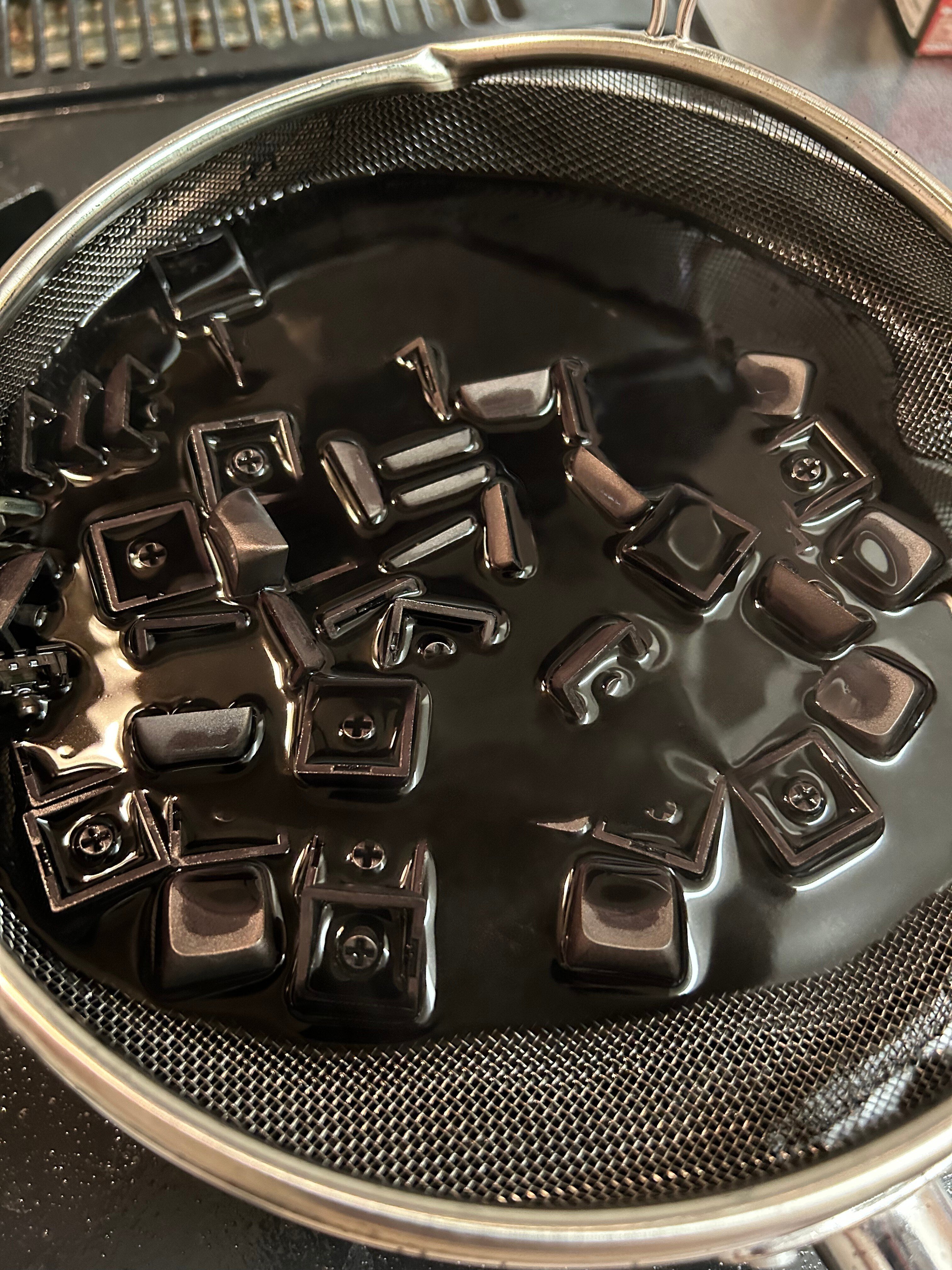 真っ黒なKeyballをつくりたい② -着色・組み立て-|あじすけ 真っ黒なKeyballをつくりたい② -着色・組み立て-|あじすけ