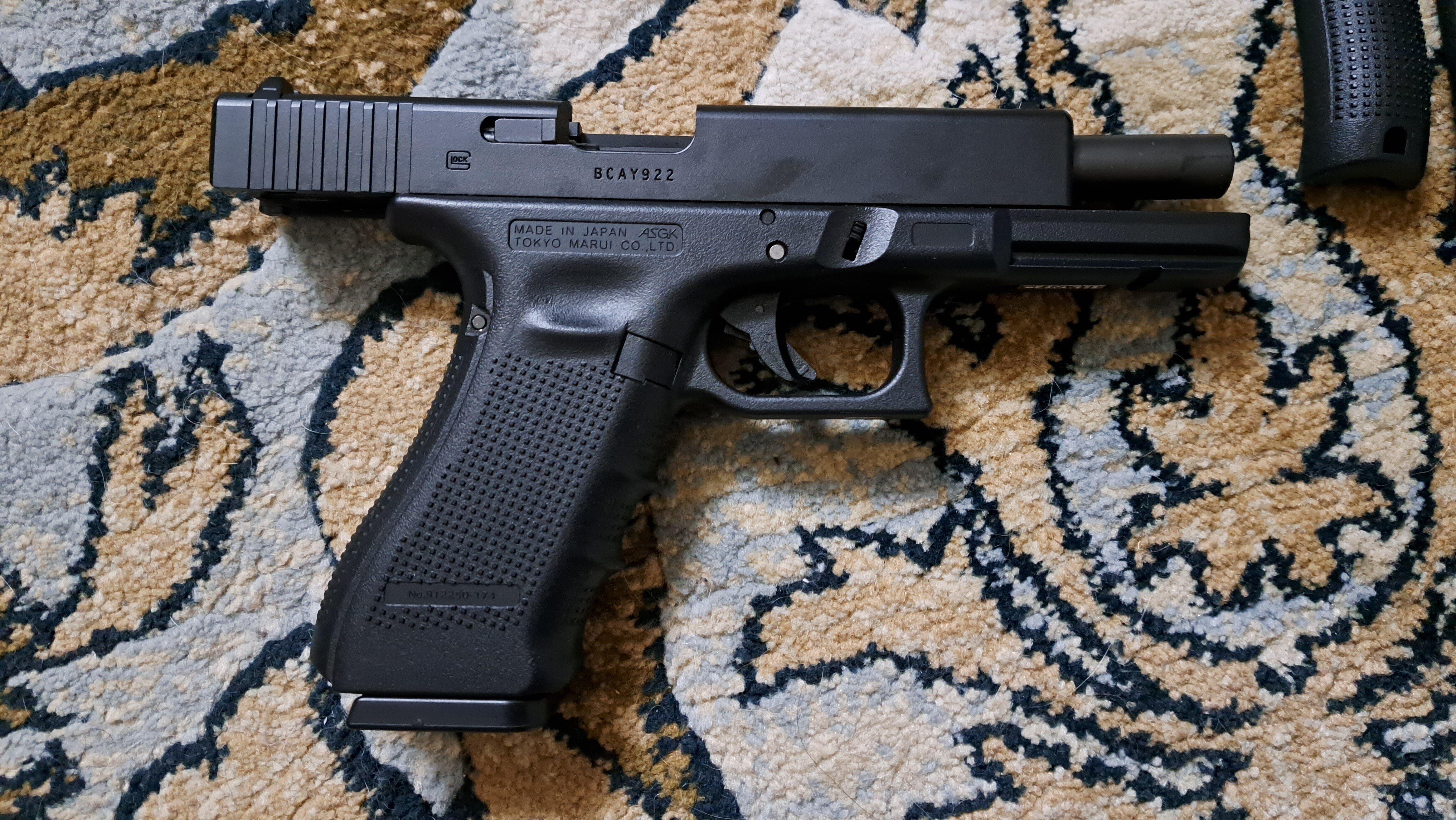東京マルイ Glock17 Gen4 れびゅ｜郭公