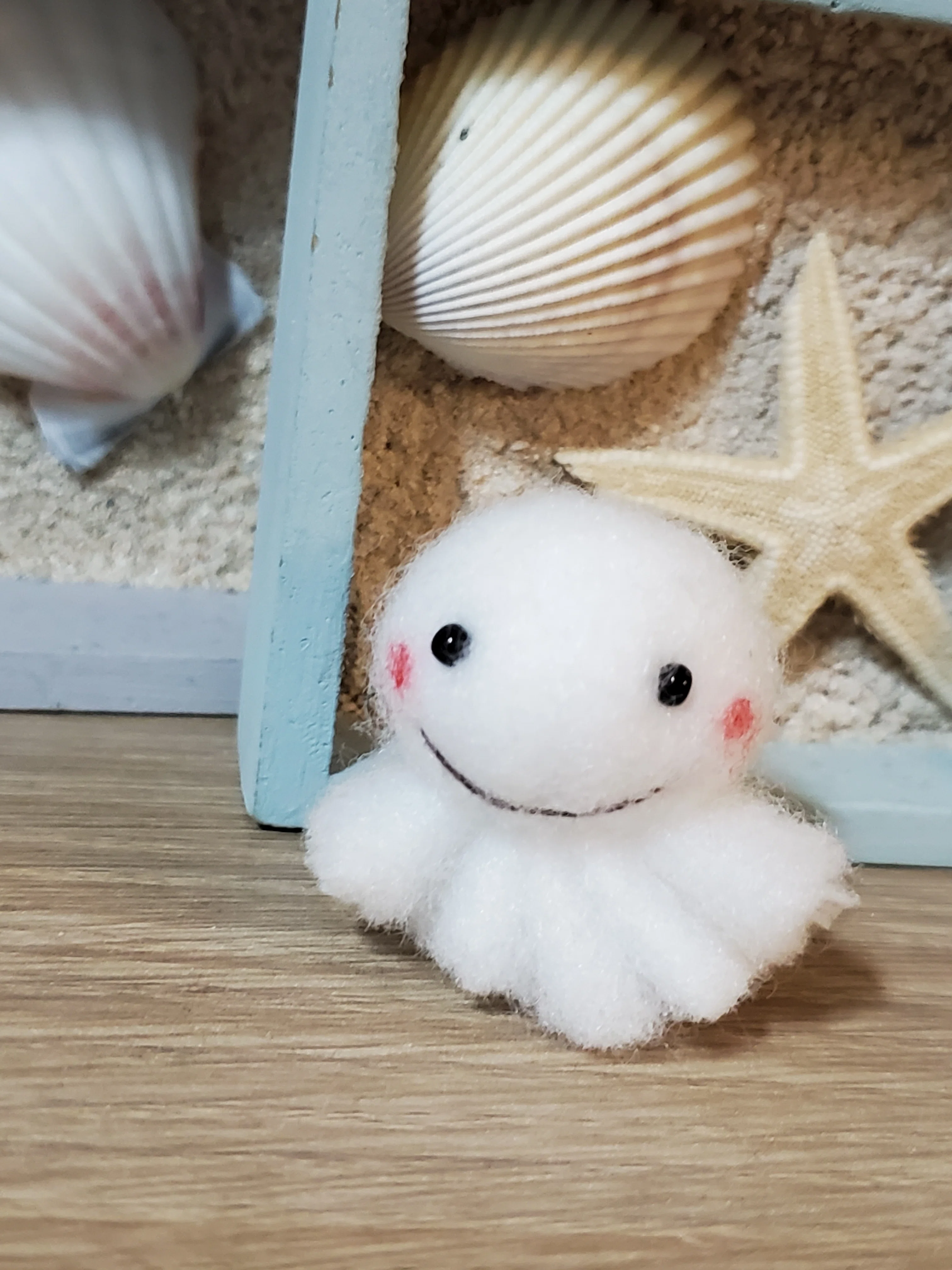 ガッツポーズの野球ボールくんお守り」の作り方｜コットンクラフト