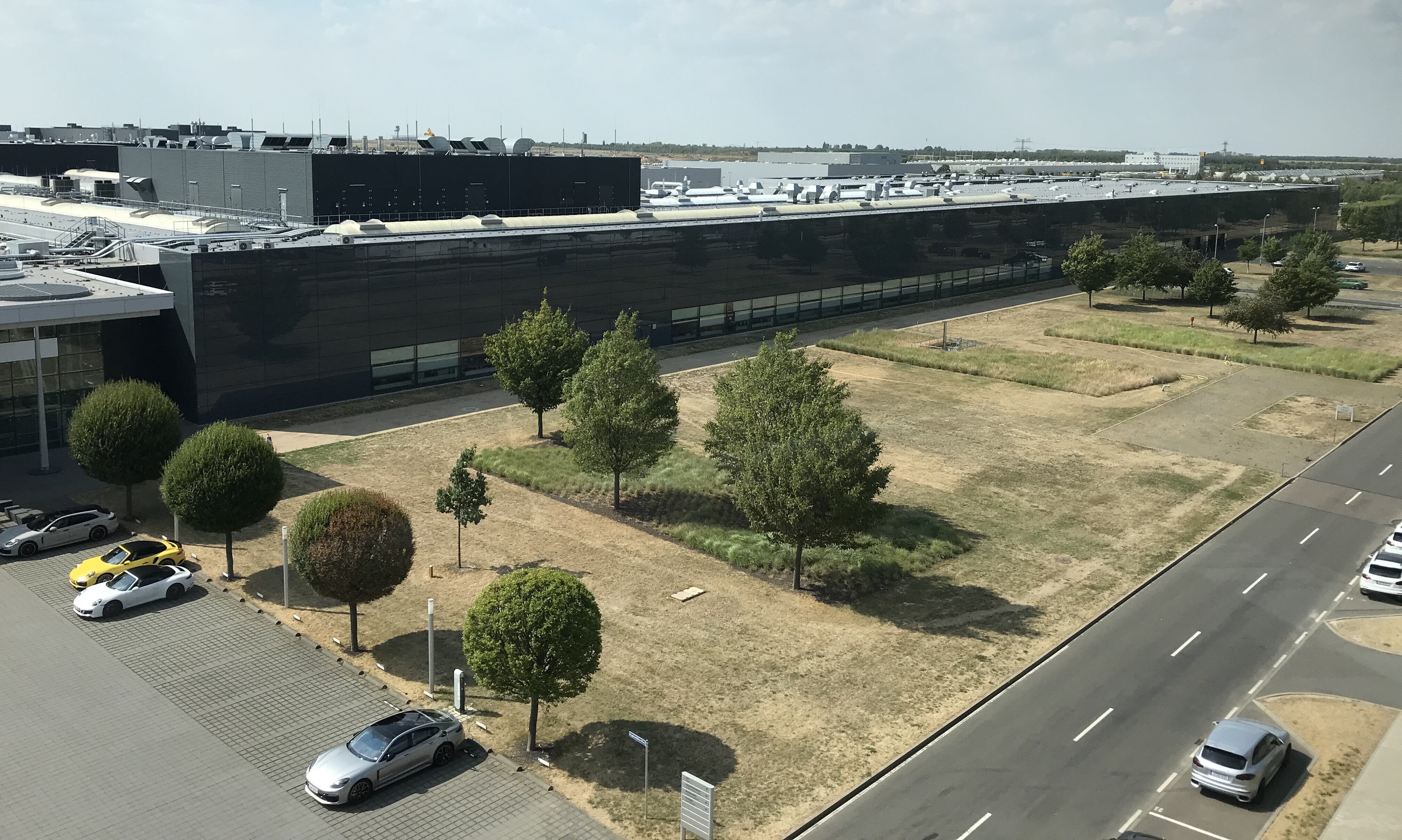 ポルシェライプツィヒ工場＆ミュージアム見学｜スタブローの