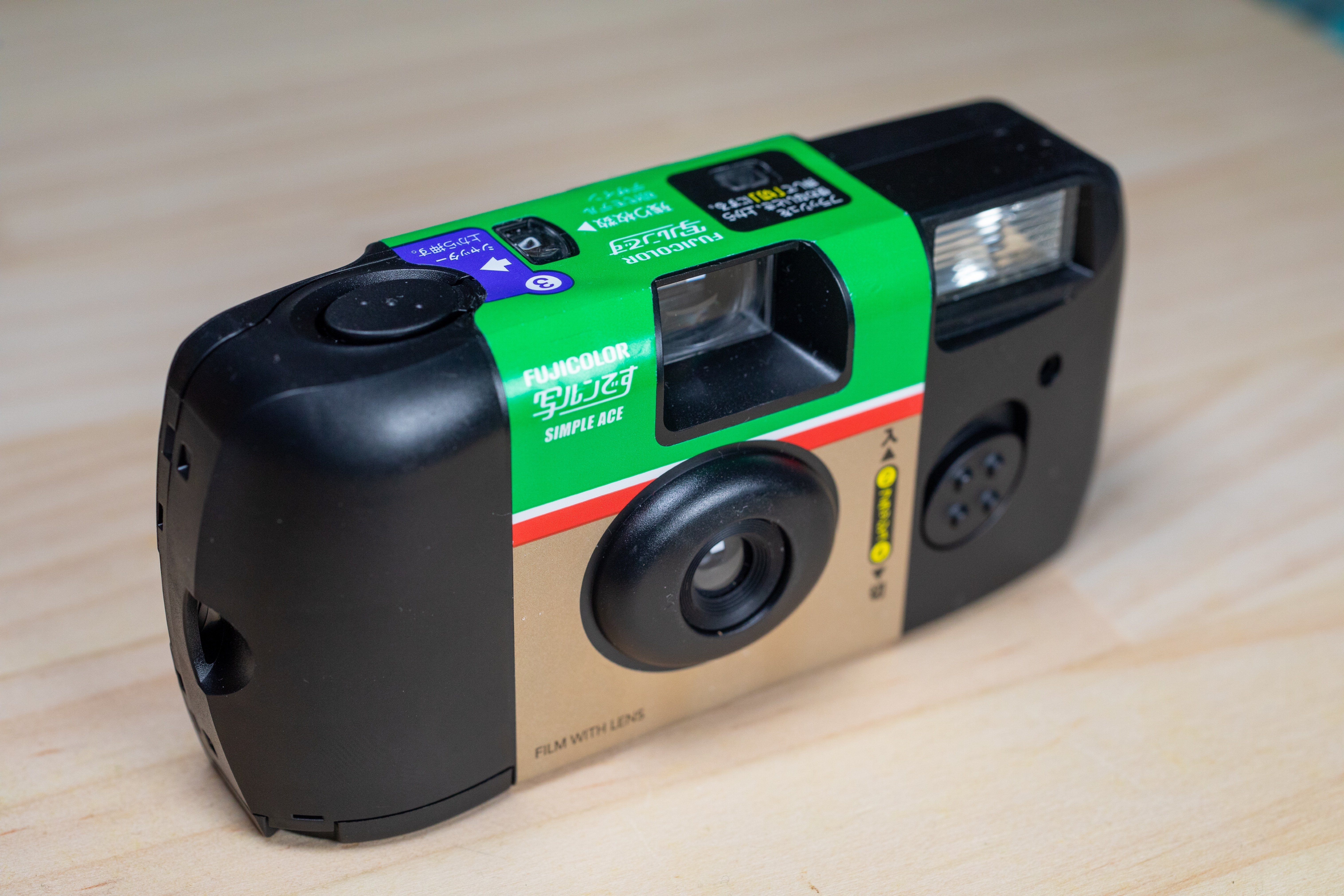 アイドルが撮った「写ルンです」でグッズを作る｜神輿のにゃんこ