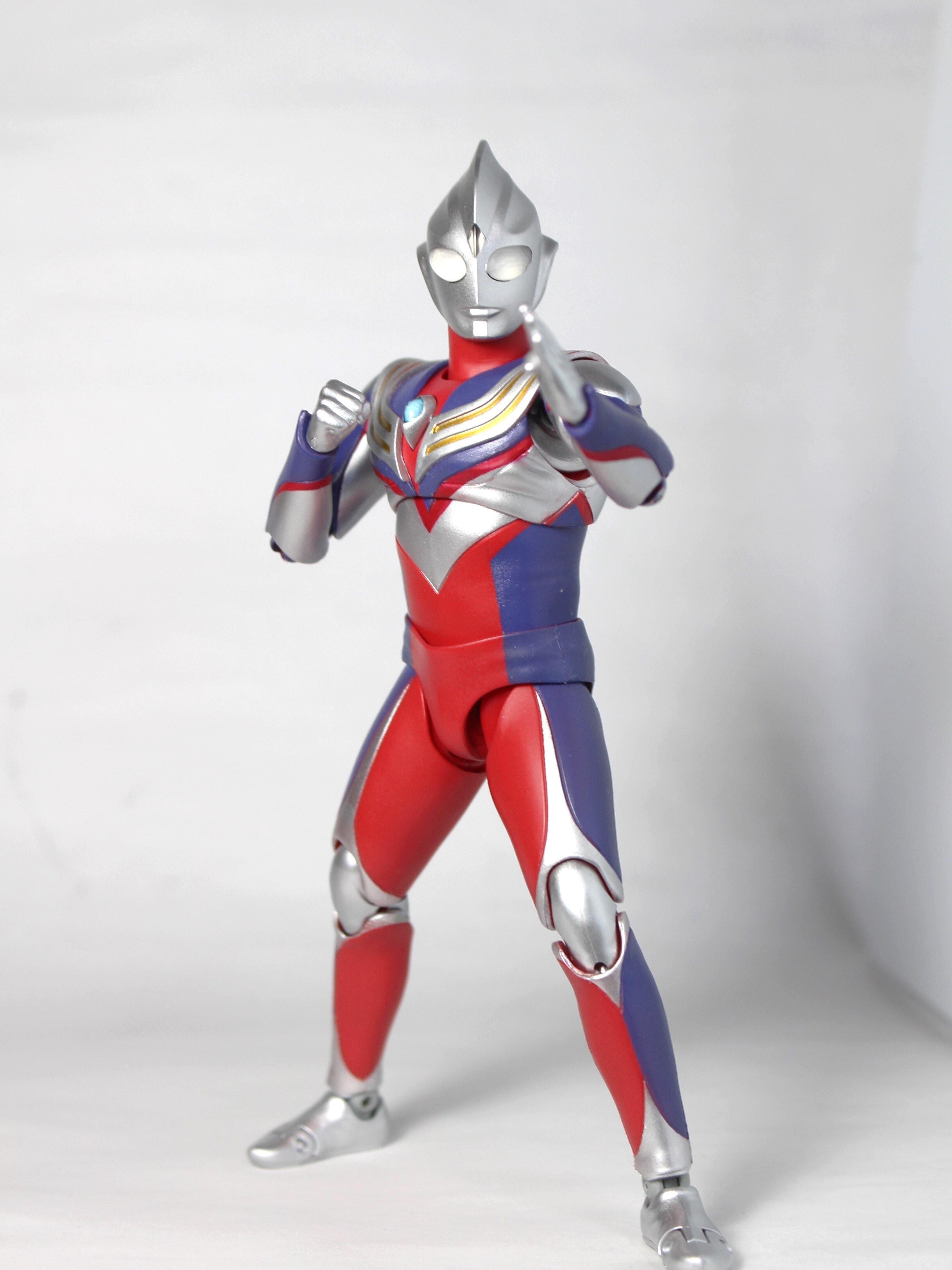 真骨彫ティガのリペイント方法を解説します！【塗装】｜アシム