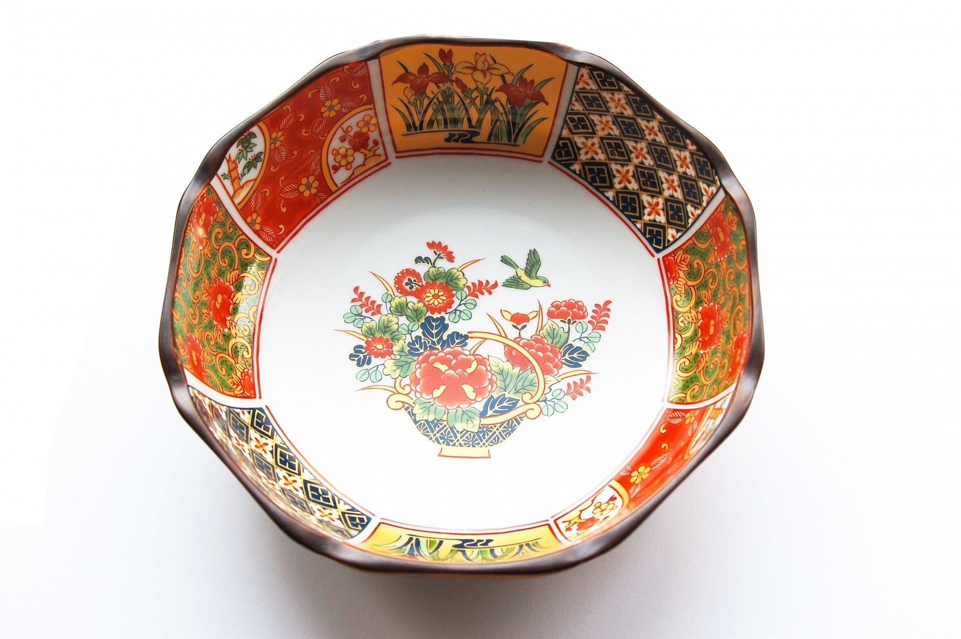 日本の磁器を400年支える至高の原料「天草陶石」。その生産地がいま